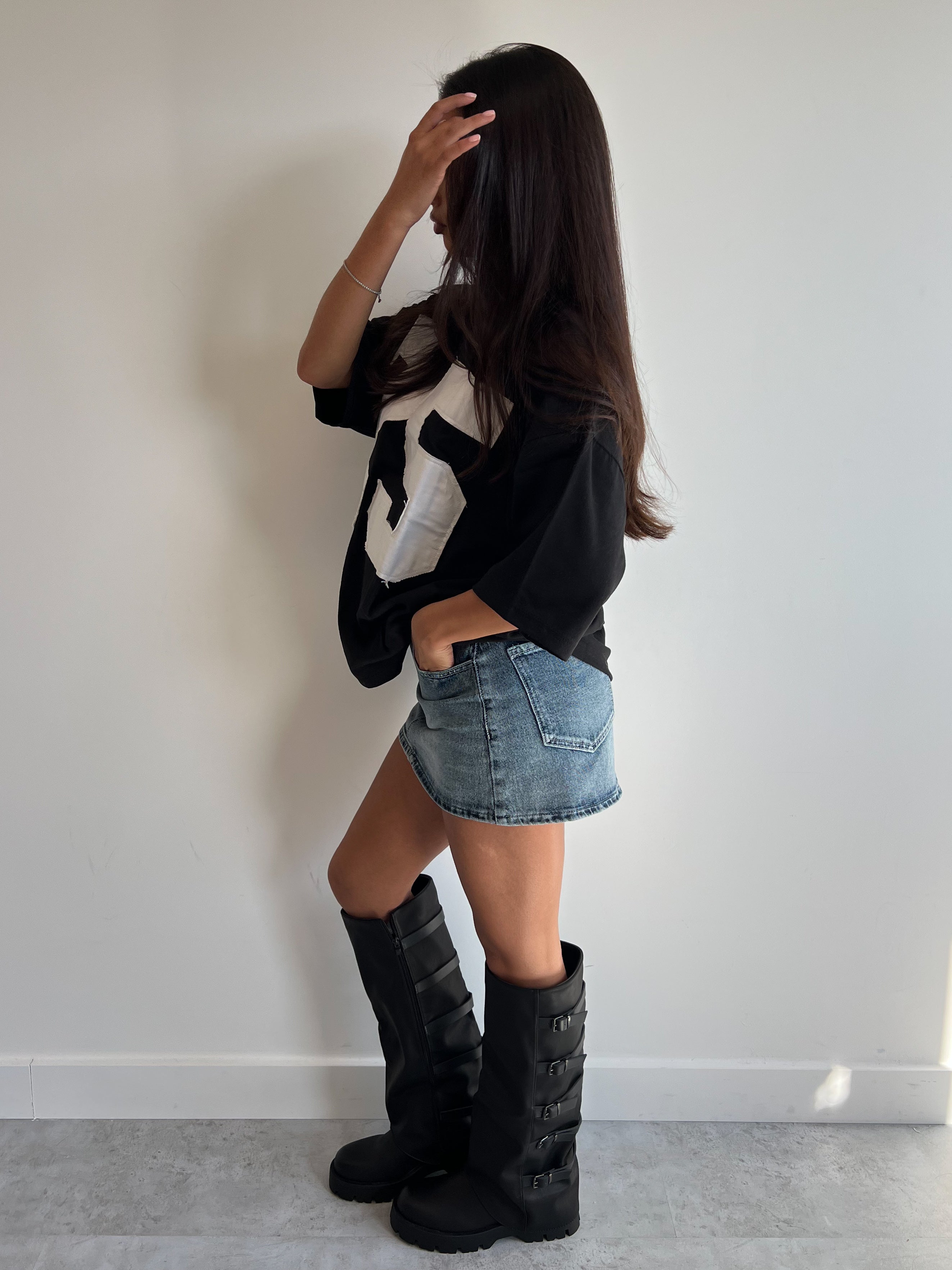 BUCKLE UP BOOTS BLACK