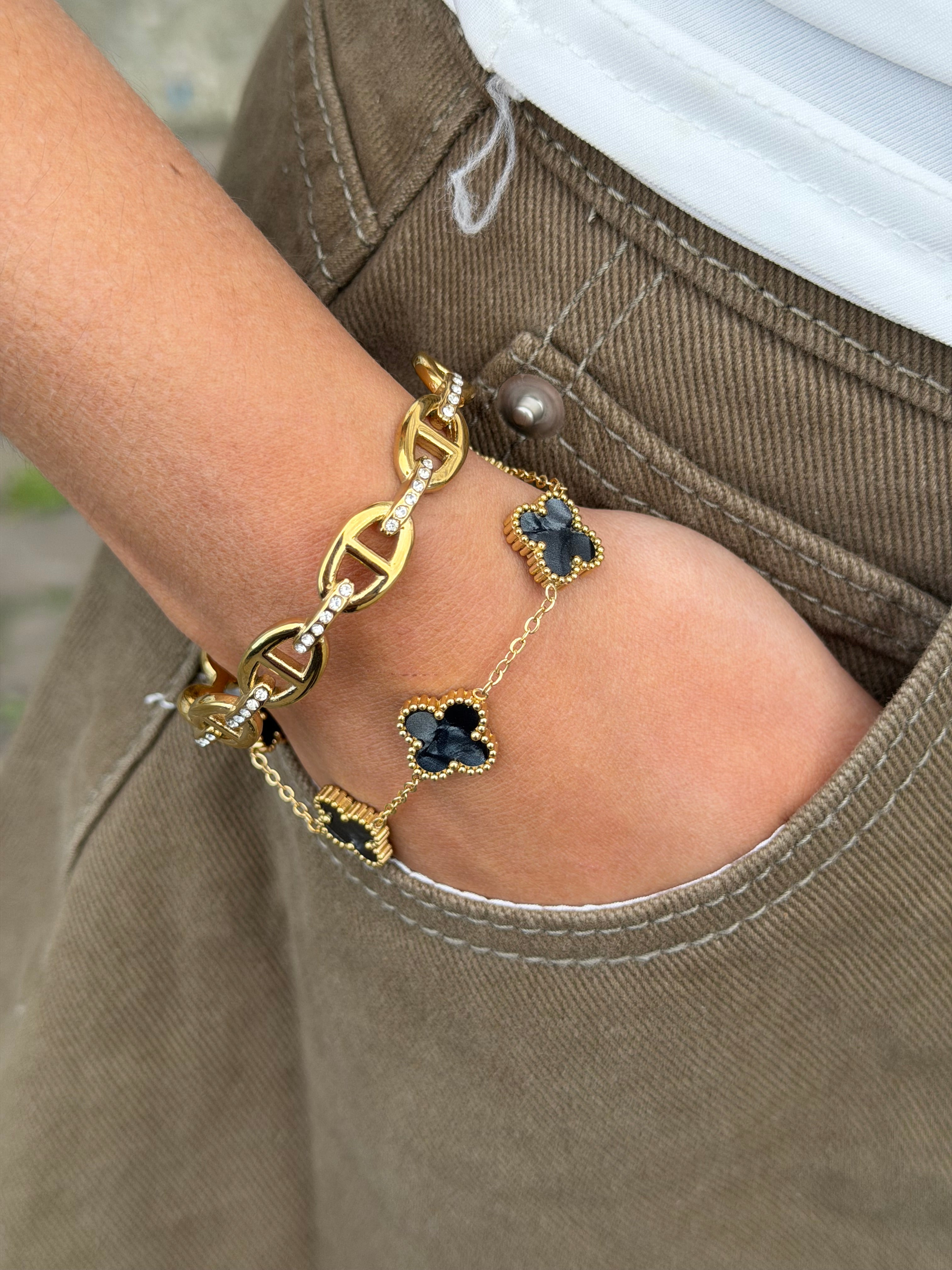 CLOVER BRACELET BLACK