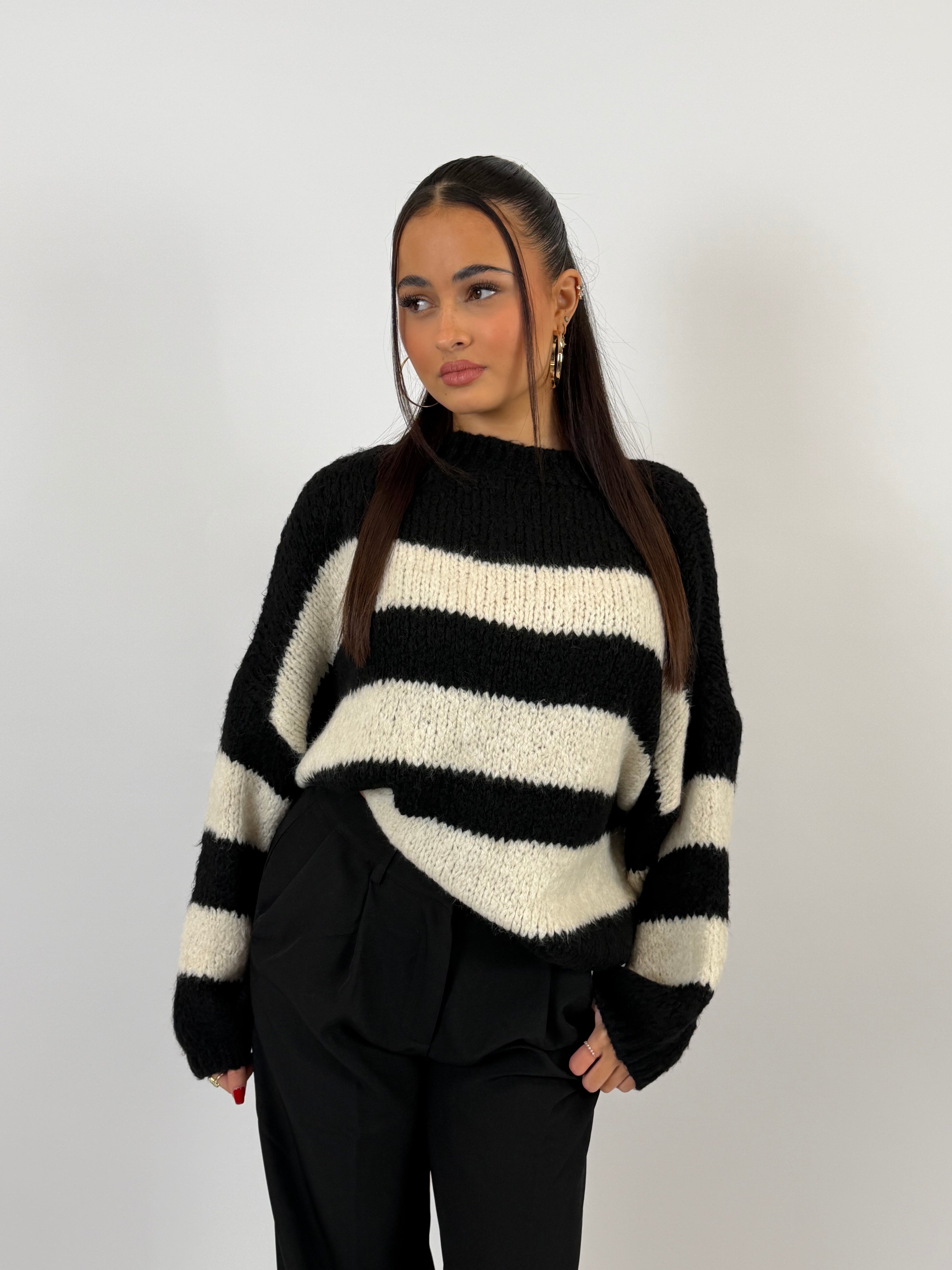JANE KNIT BLACK/CREAM
