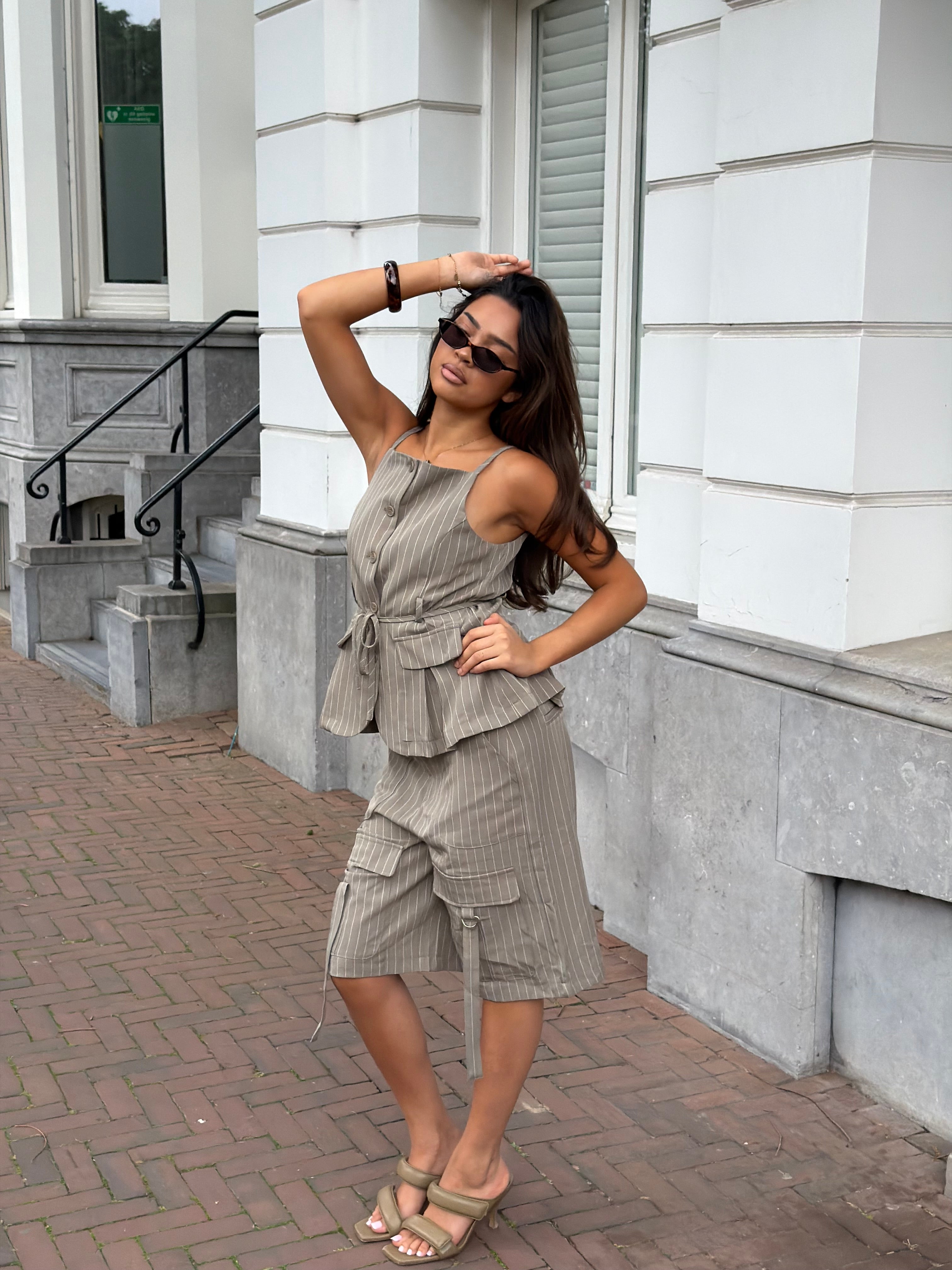 CLASSY JORT SET PINSTRIPE TAUPE