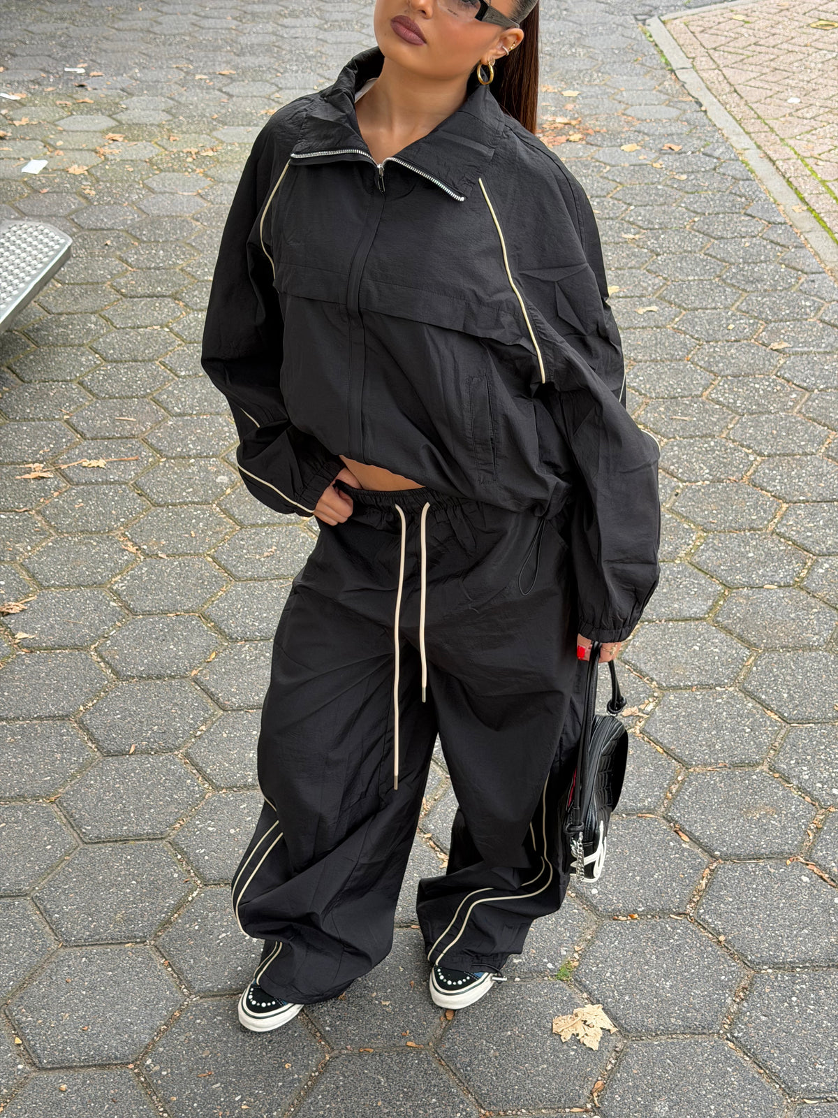MANOU WINDBREAKER SUIT BLACK