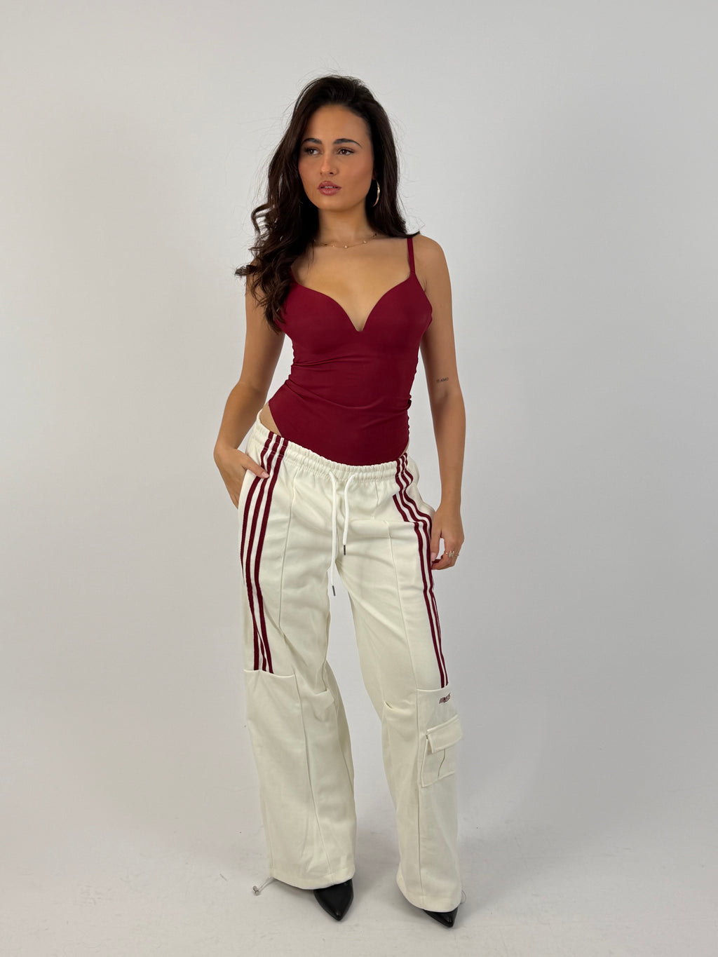 PETITE JOGGER WHITE/RED SIZE S