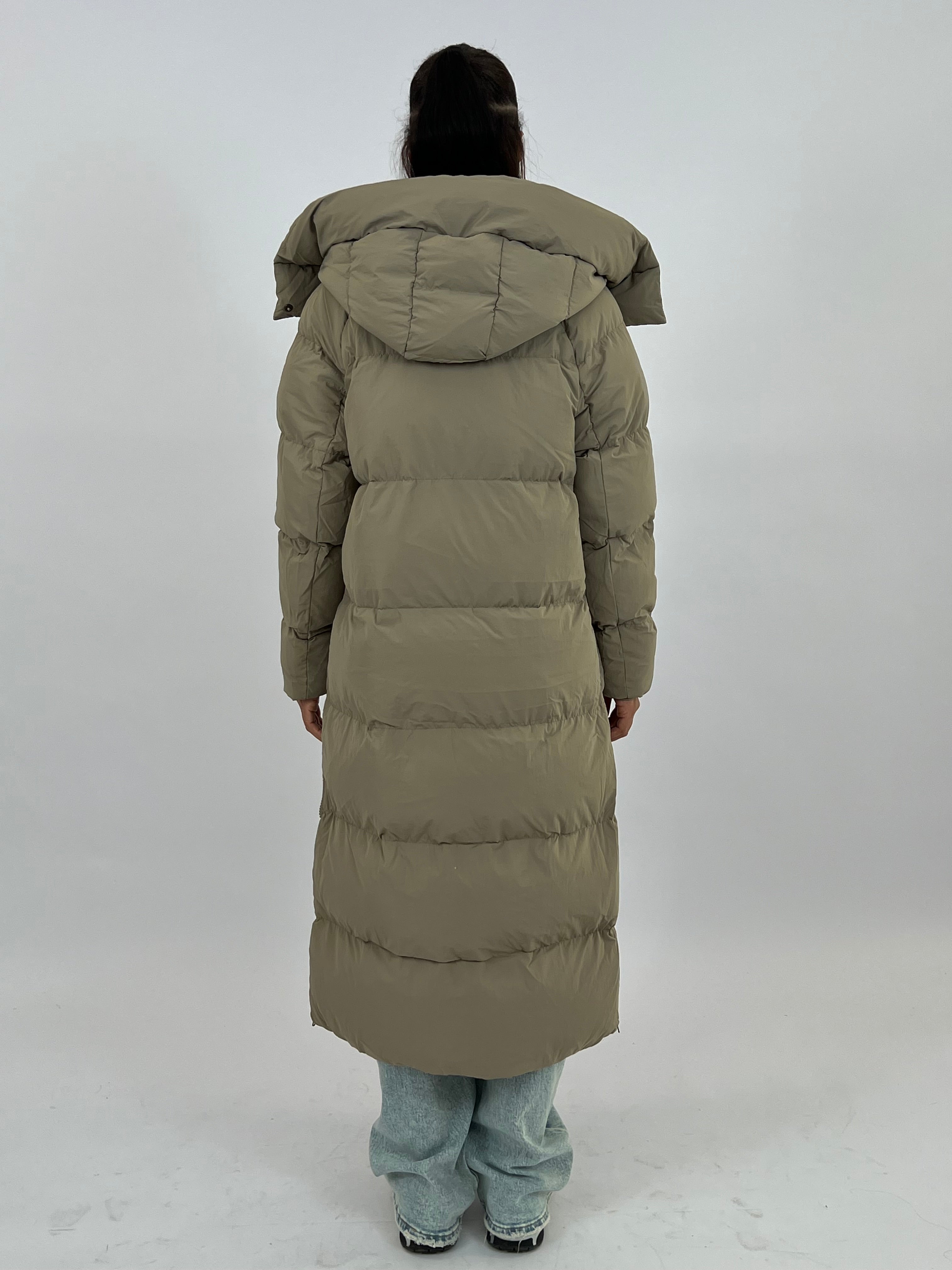 LONG ZIPPER PUFFER COAT TAUPE 7580