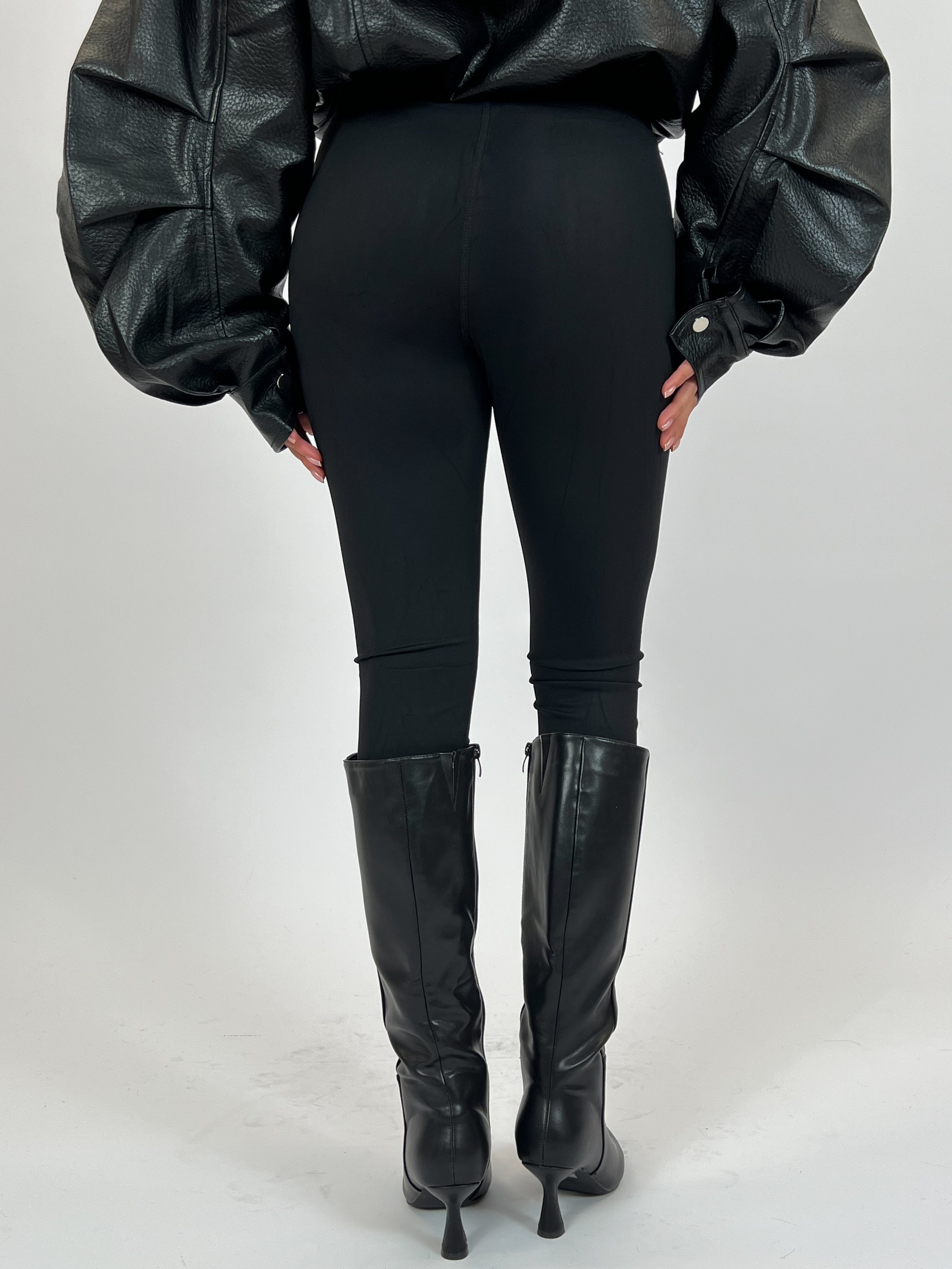 ULTIMATE SHAPED LEGGING BLACK