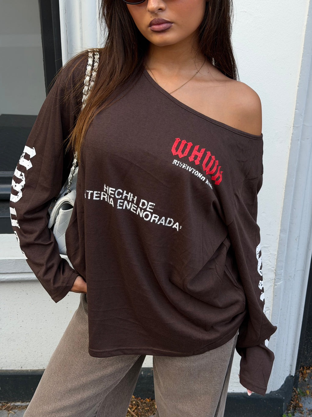 BROWN OFFSHOULDER LONGSLEEVE