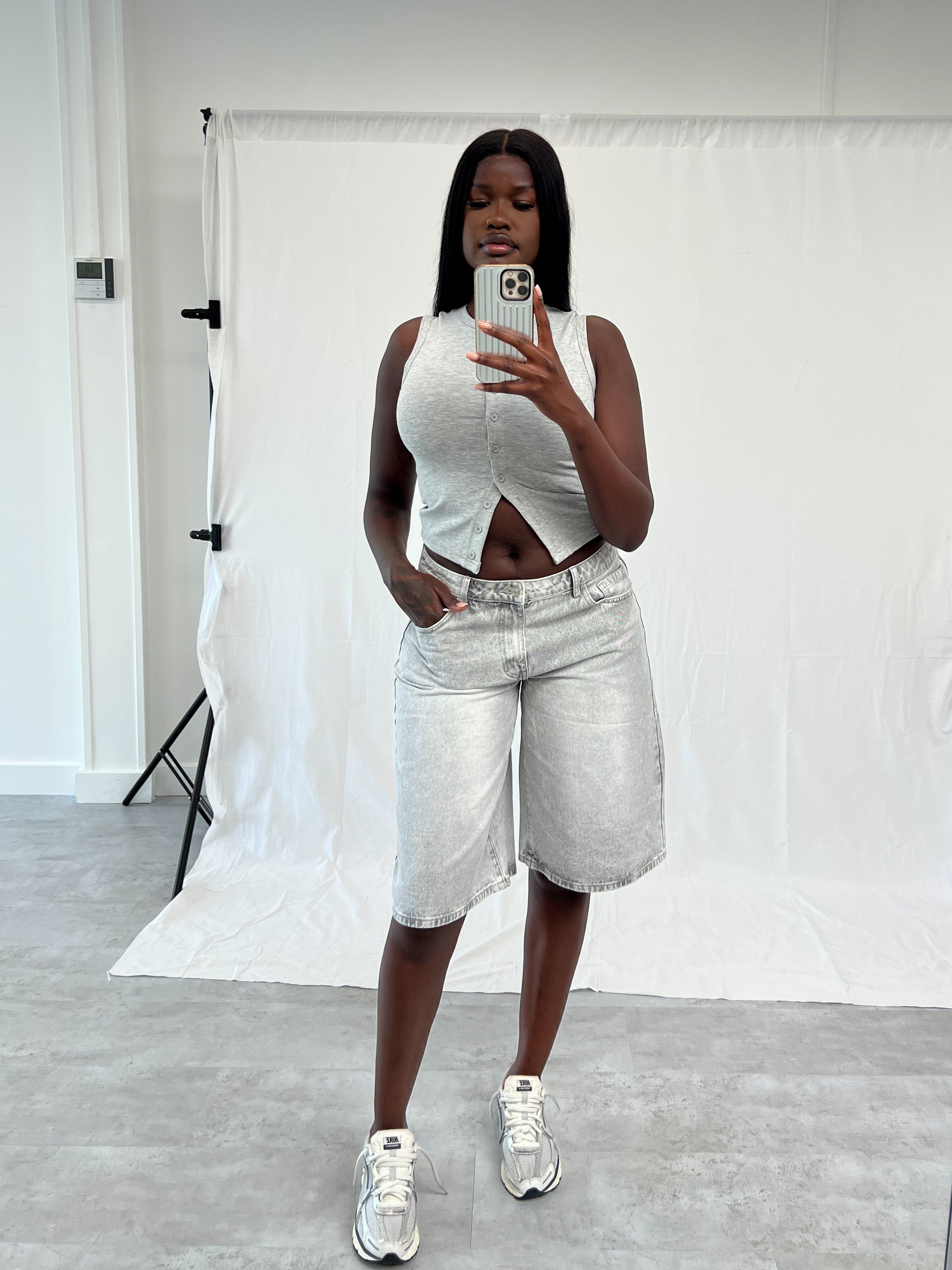 MAISON RHINESTONE JORT GREY