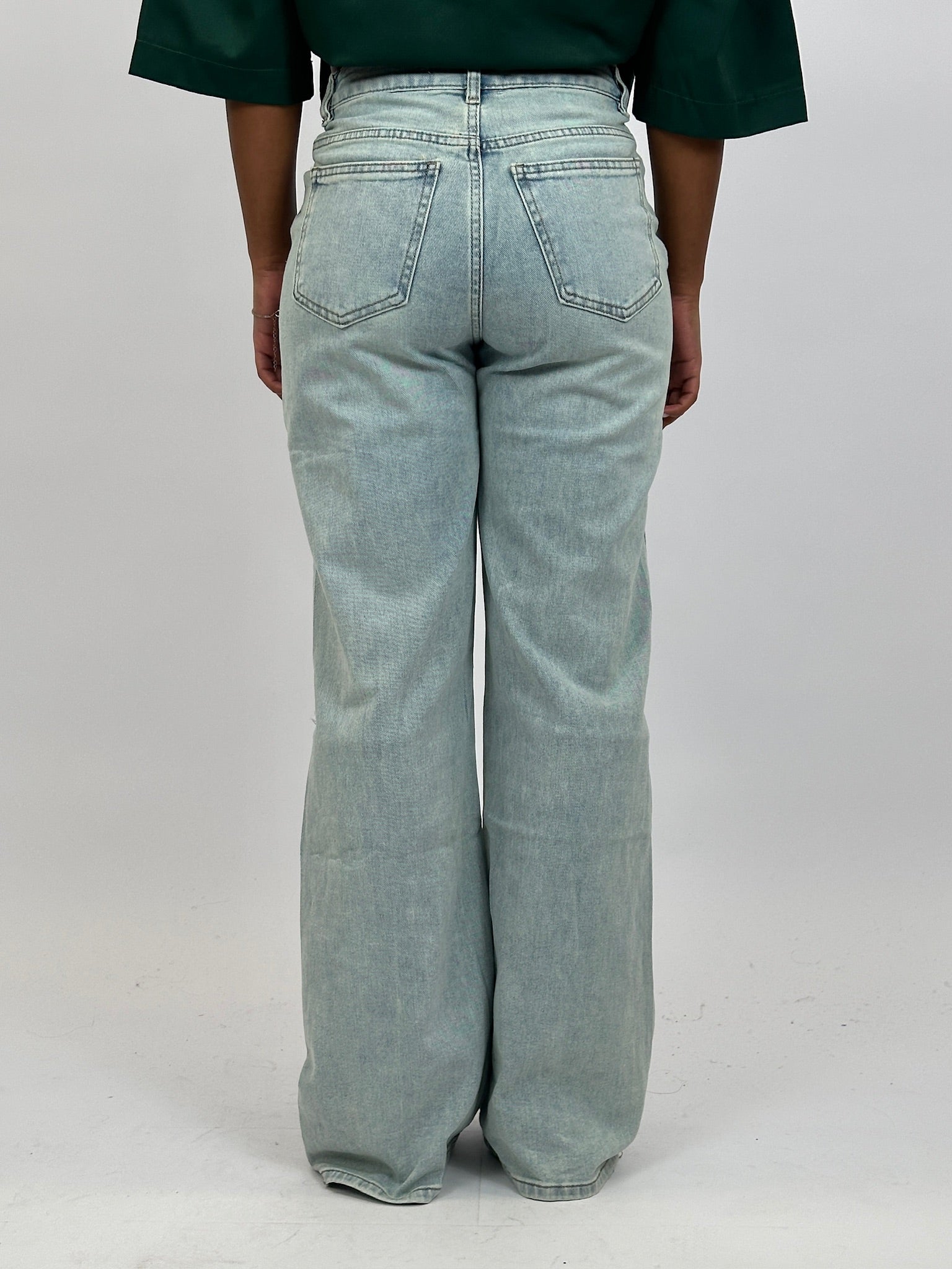 KNEE RIP STRETCH WIDE LEG 691