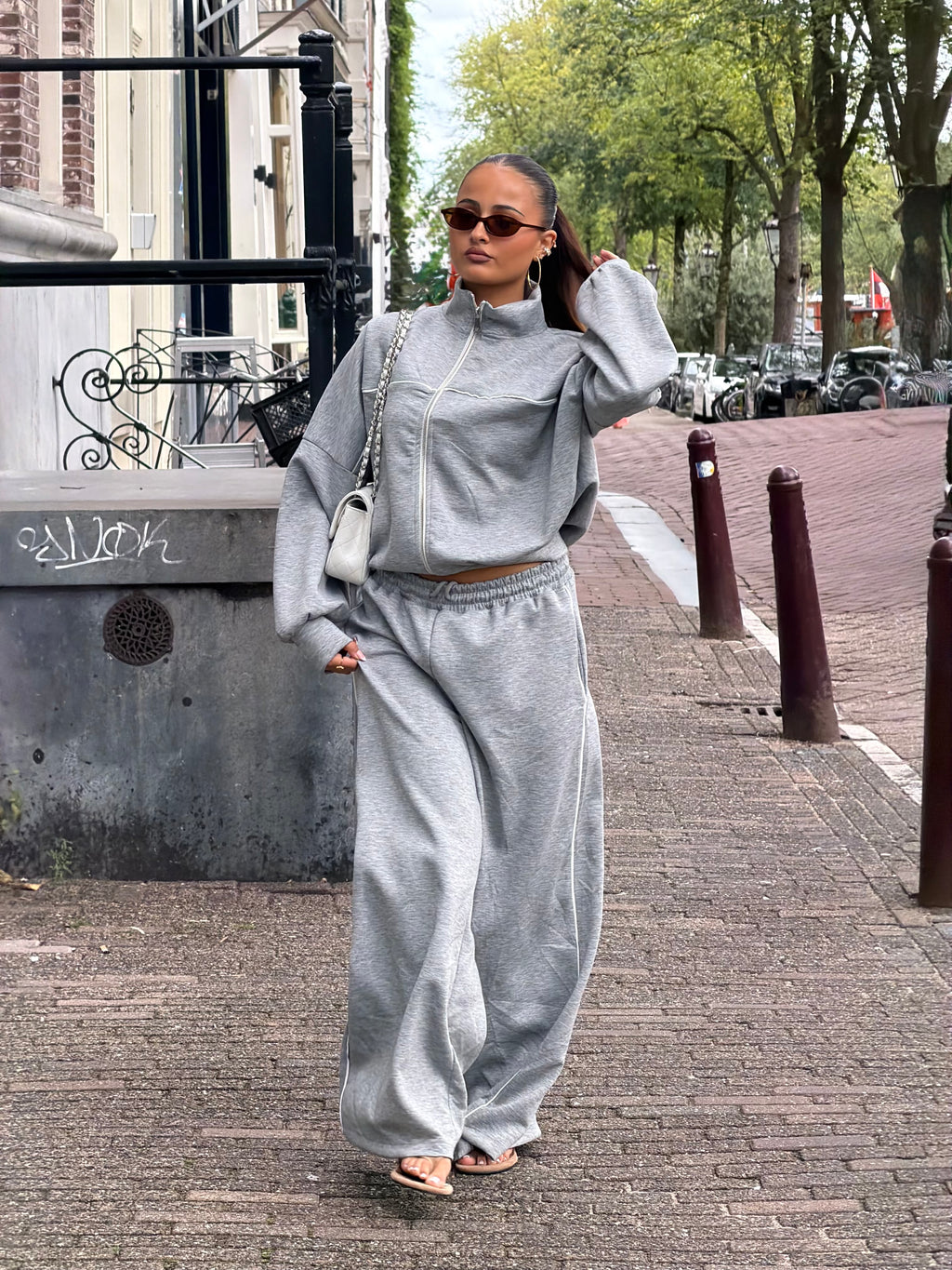 MILA JOGGER SET GREY