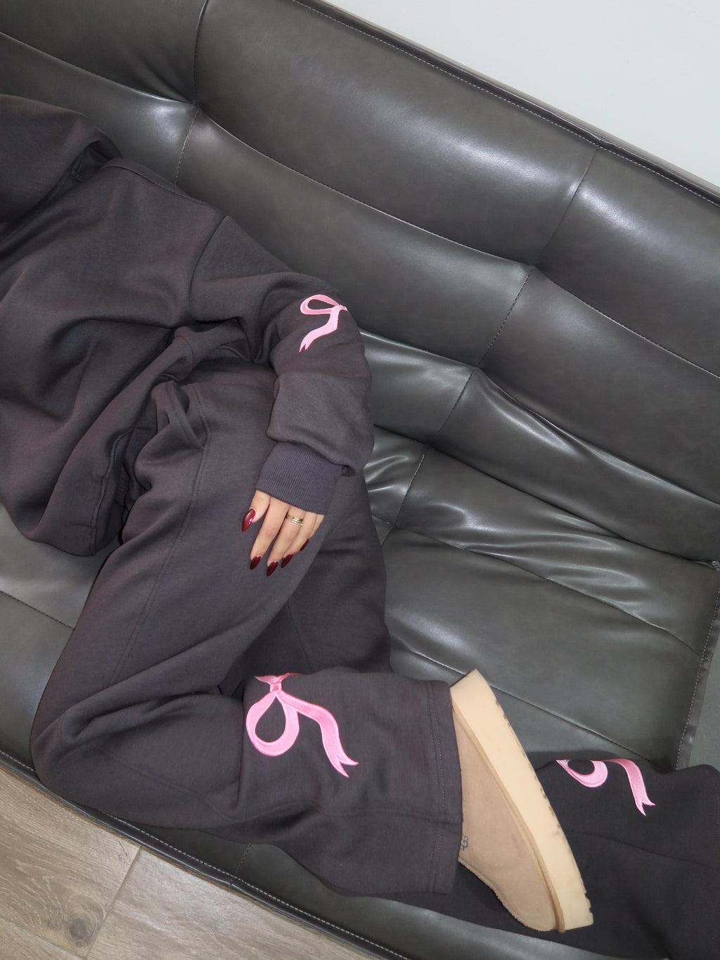 BOW TRACKSUIT DARK GREY