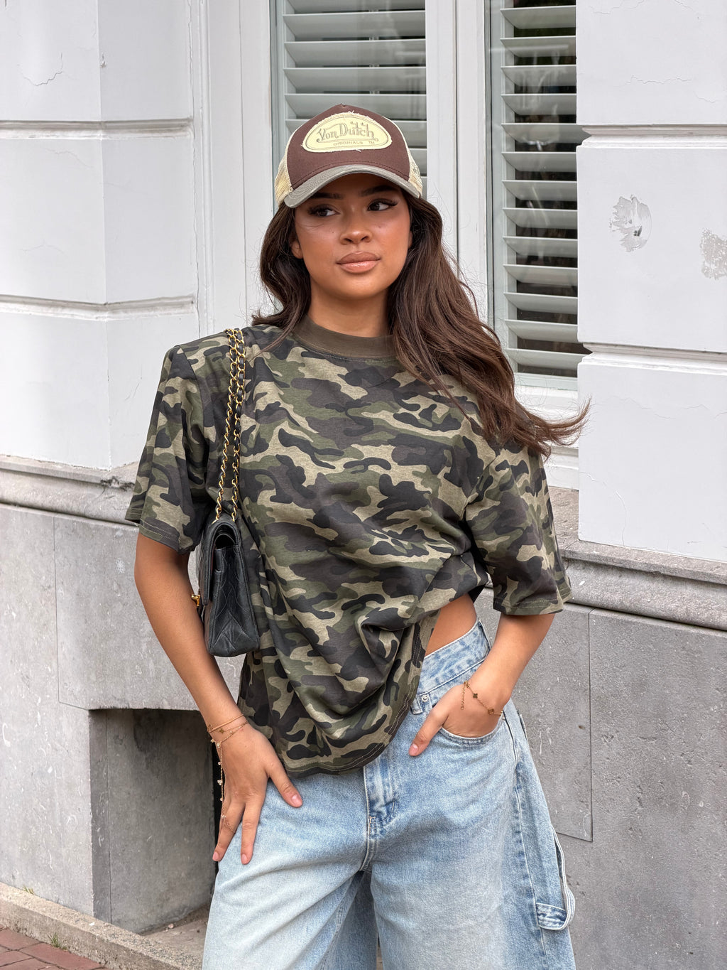 NAOMI ARMY TEE OVERSIZED