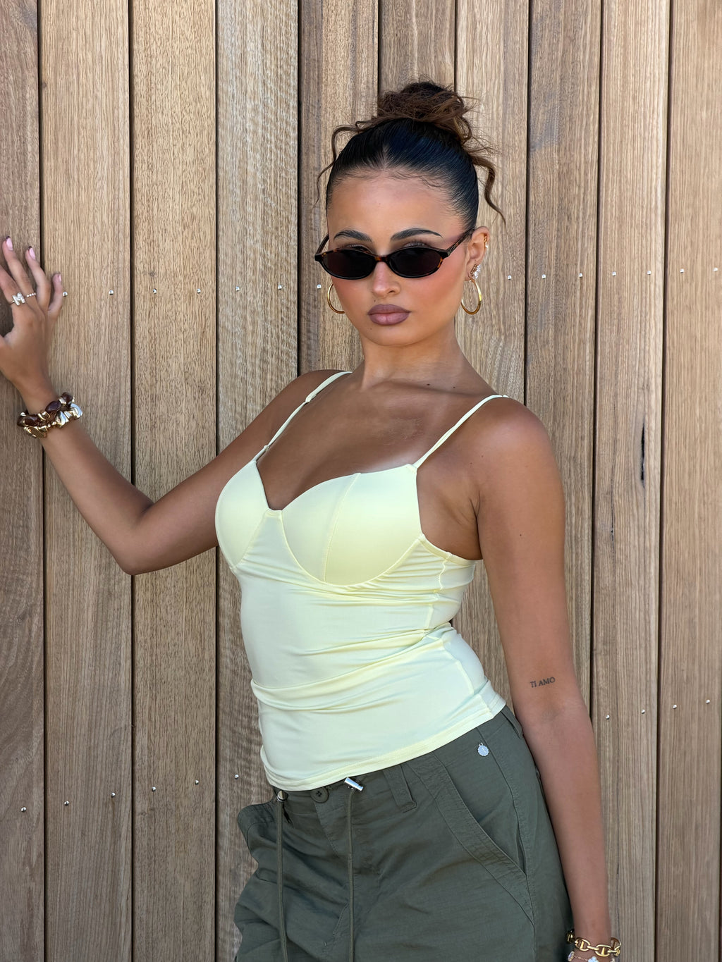 PADDED SNATCH TOP YELLOW