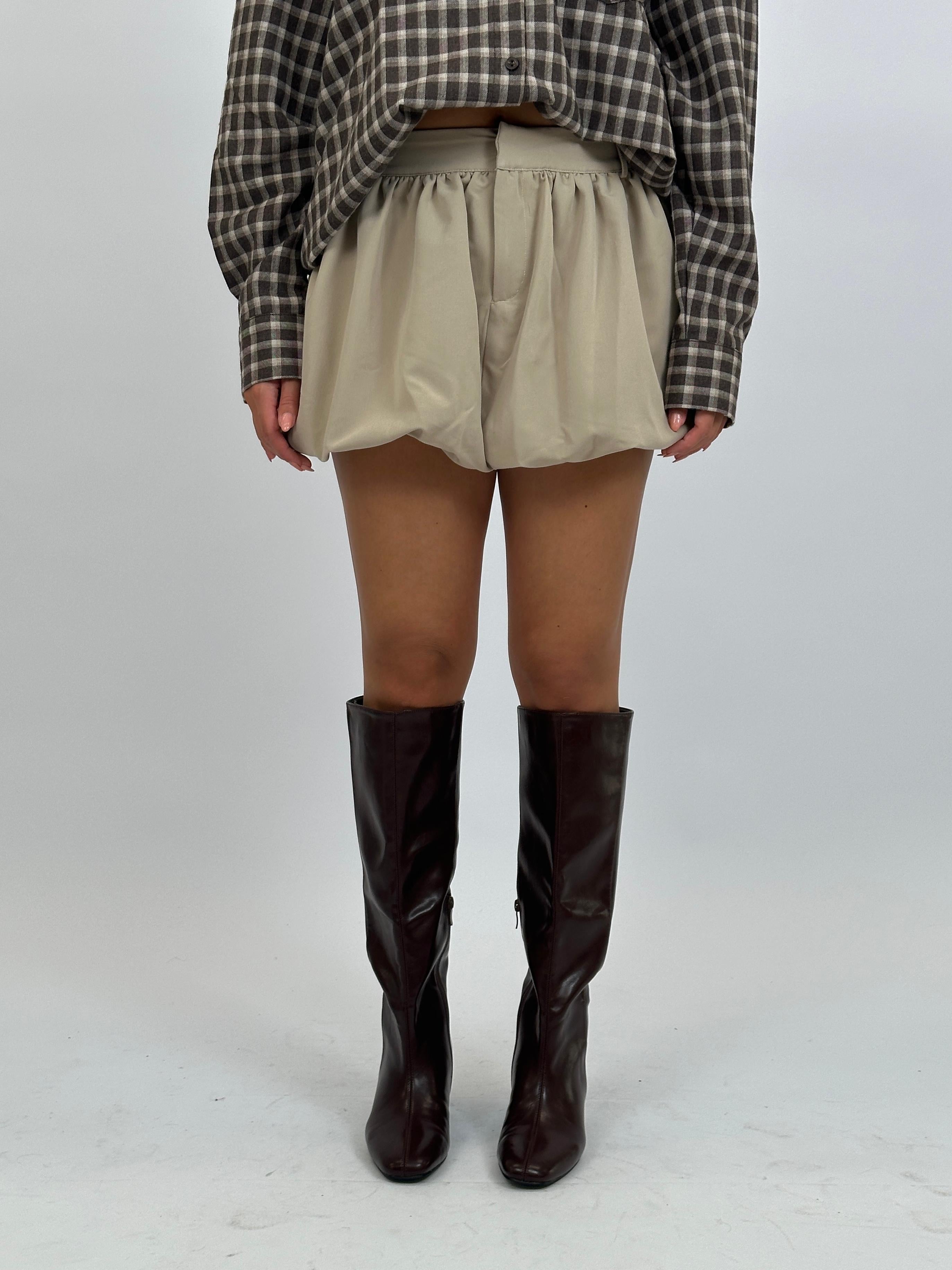 PUFFY SKORT BEIGE