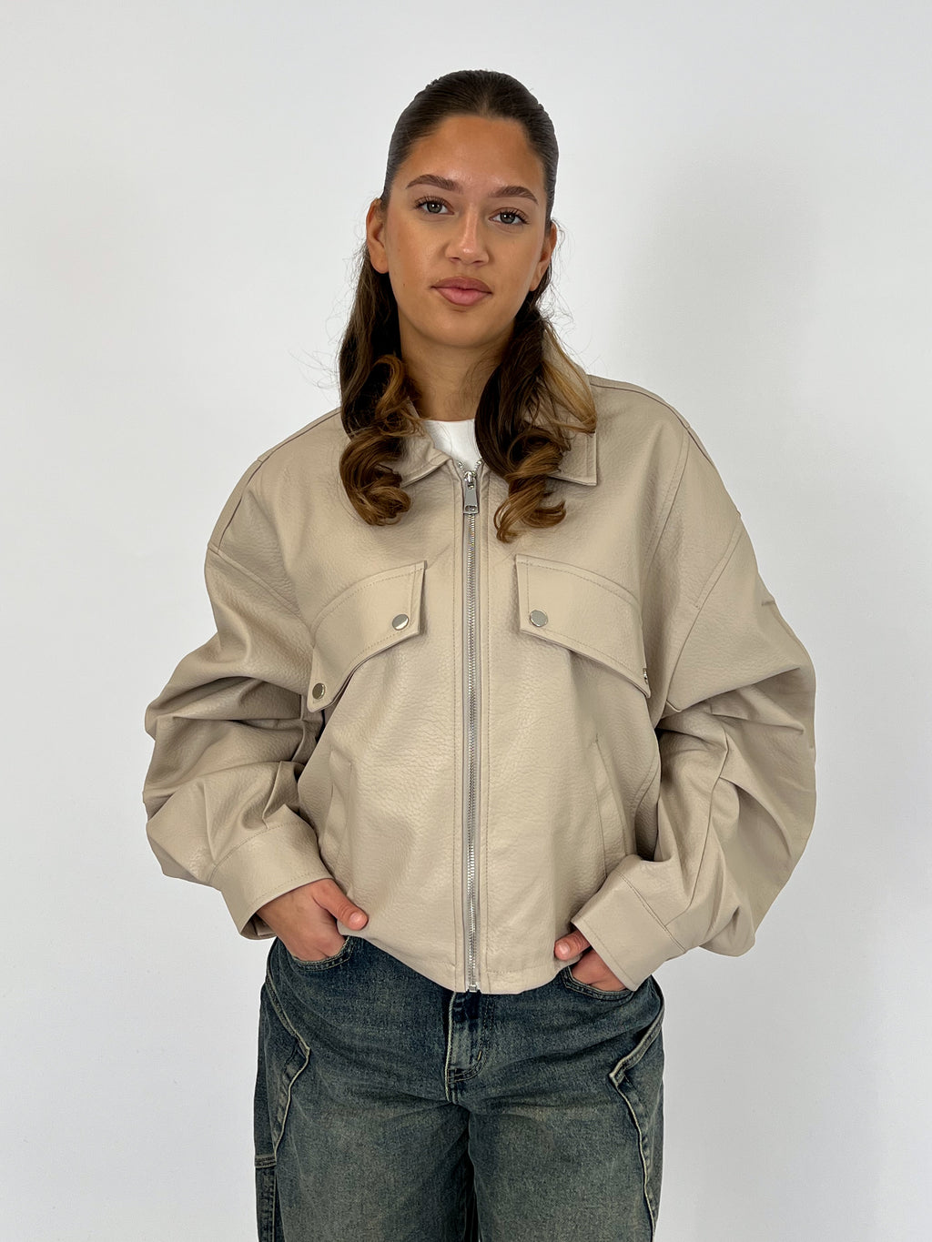 PUFFY LEATHER BOMBER BEIGE