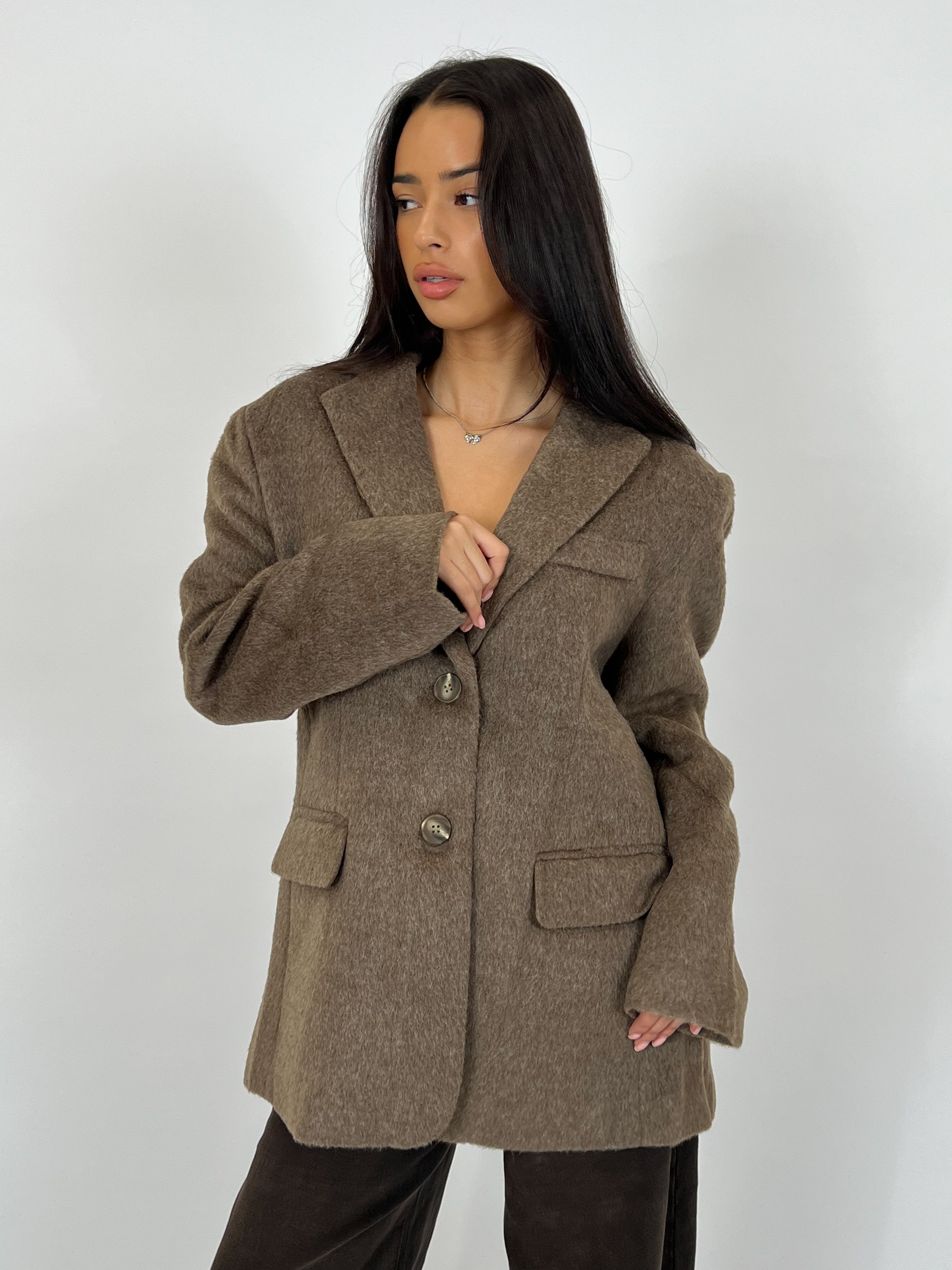 BIG FLUFFY BLAZER TAUPE/BROWN