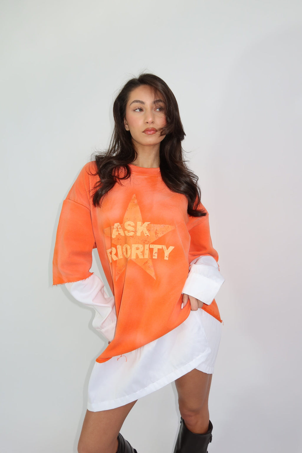 EXCLUSIVE WHITE SHIRT LONGSLEEVE ORANGE