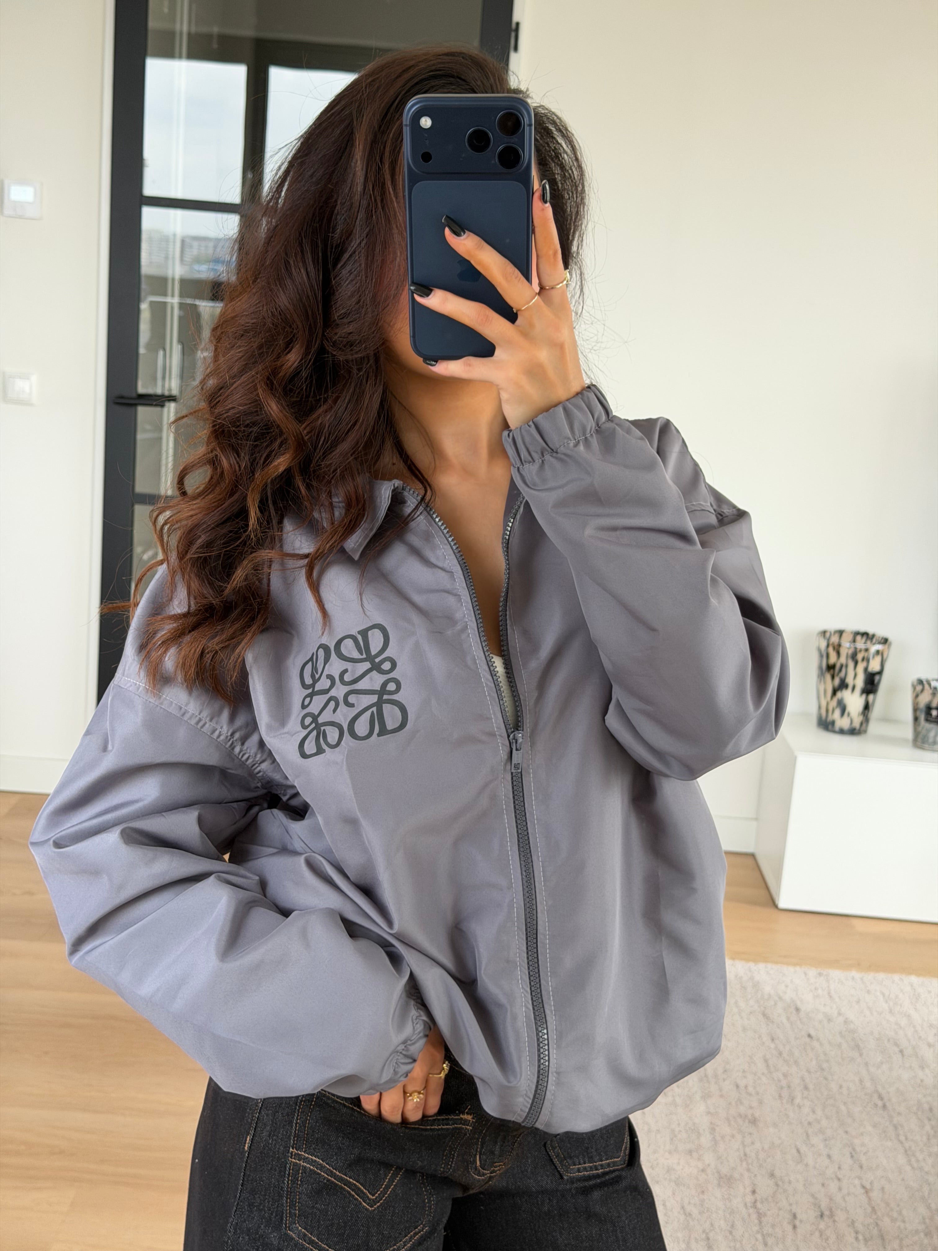 LOE WINDBREAKER GREY