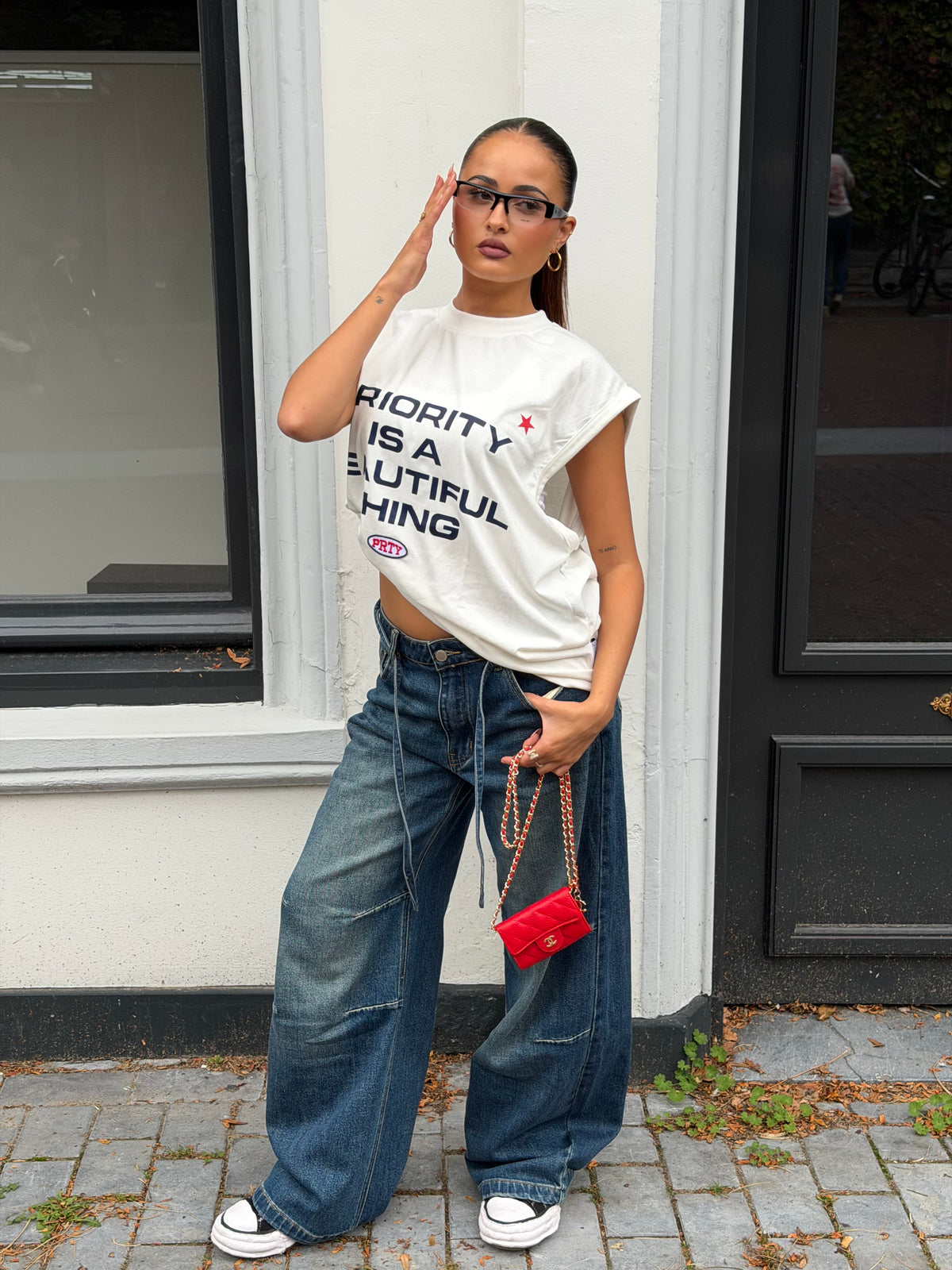 SOPHIE TIE UP DARK JEANS