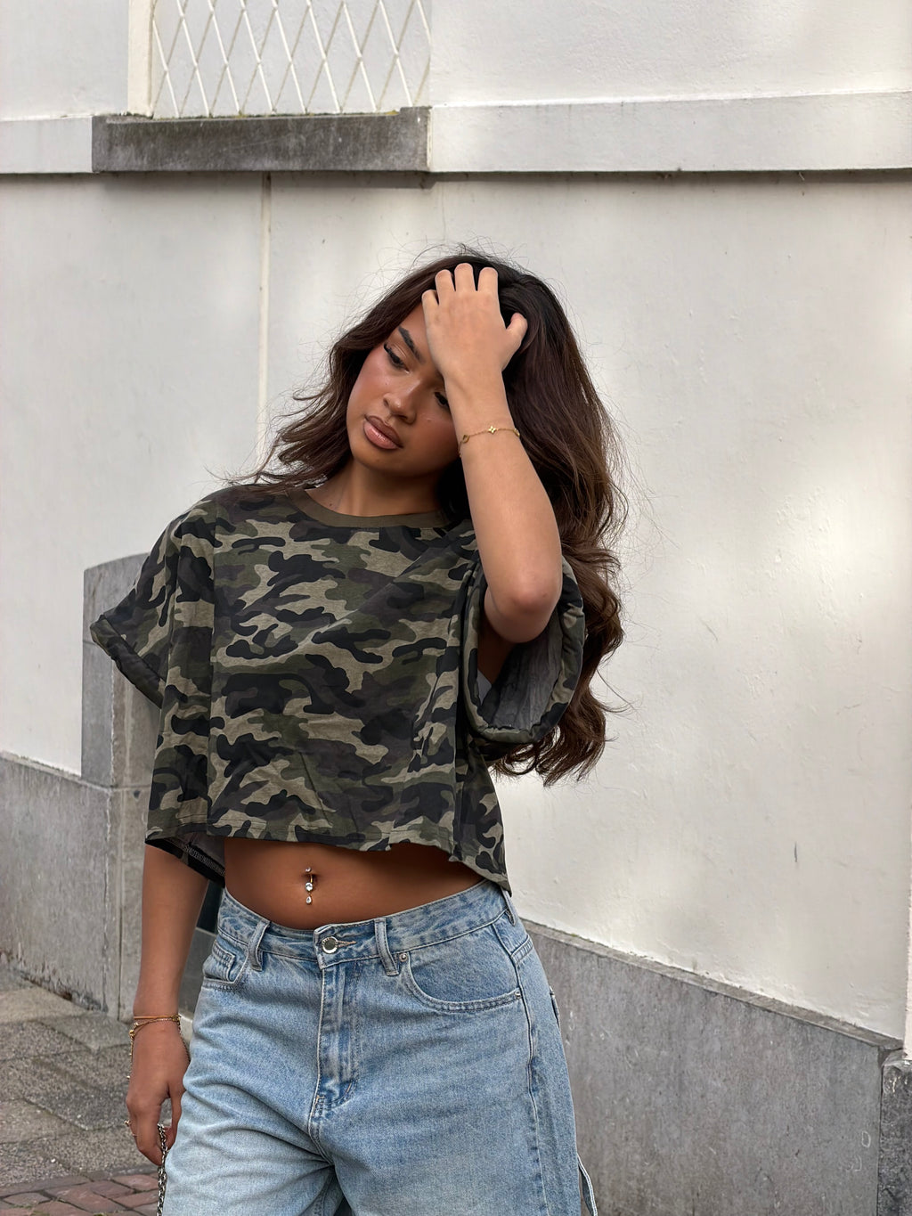 ANNA ARMY TEE CROPPED