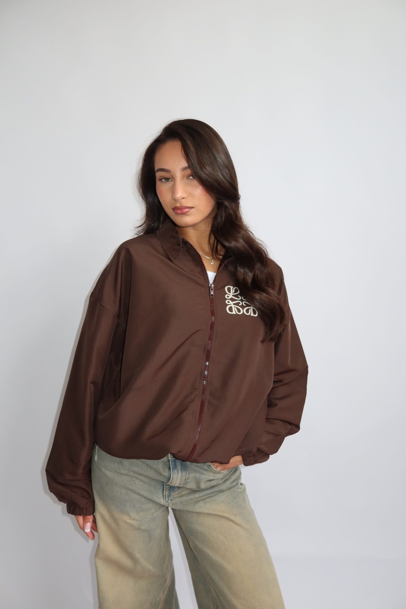 LOE WINDBREAKER CHOCO
