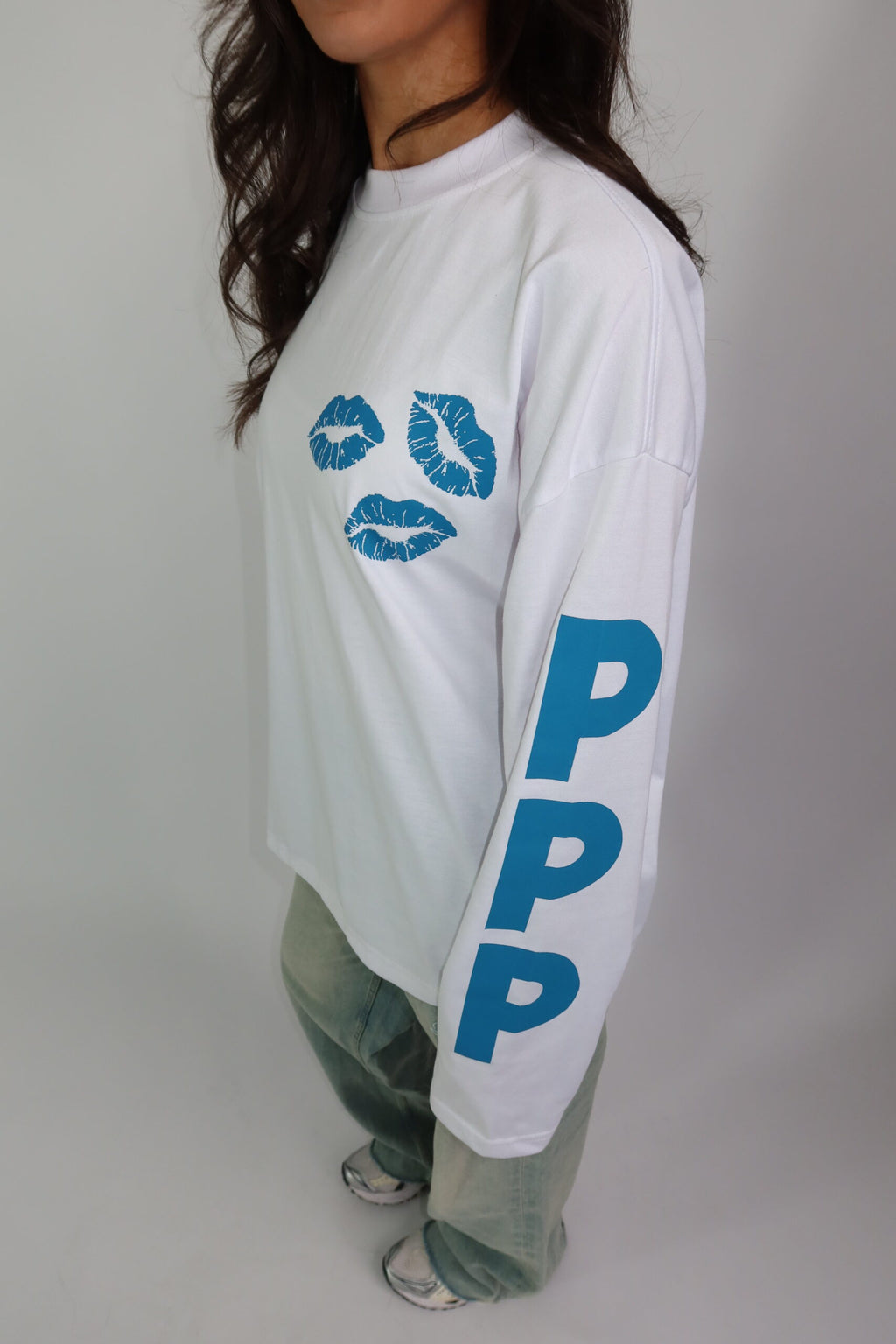 PRIORITY LONGSLEEVE WHITE/BLUE