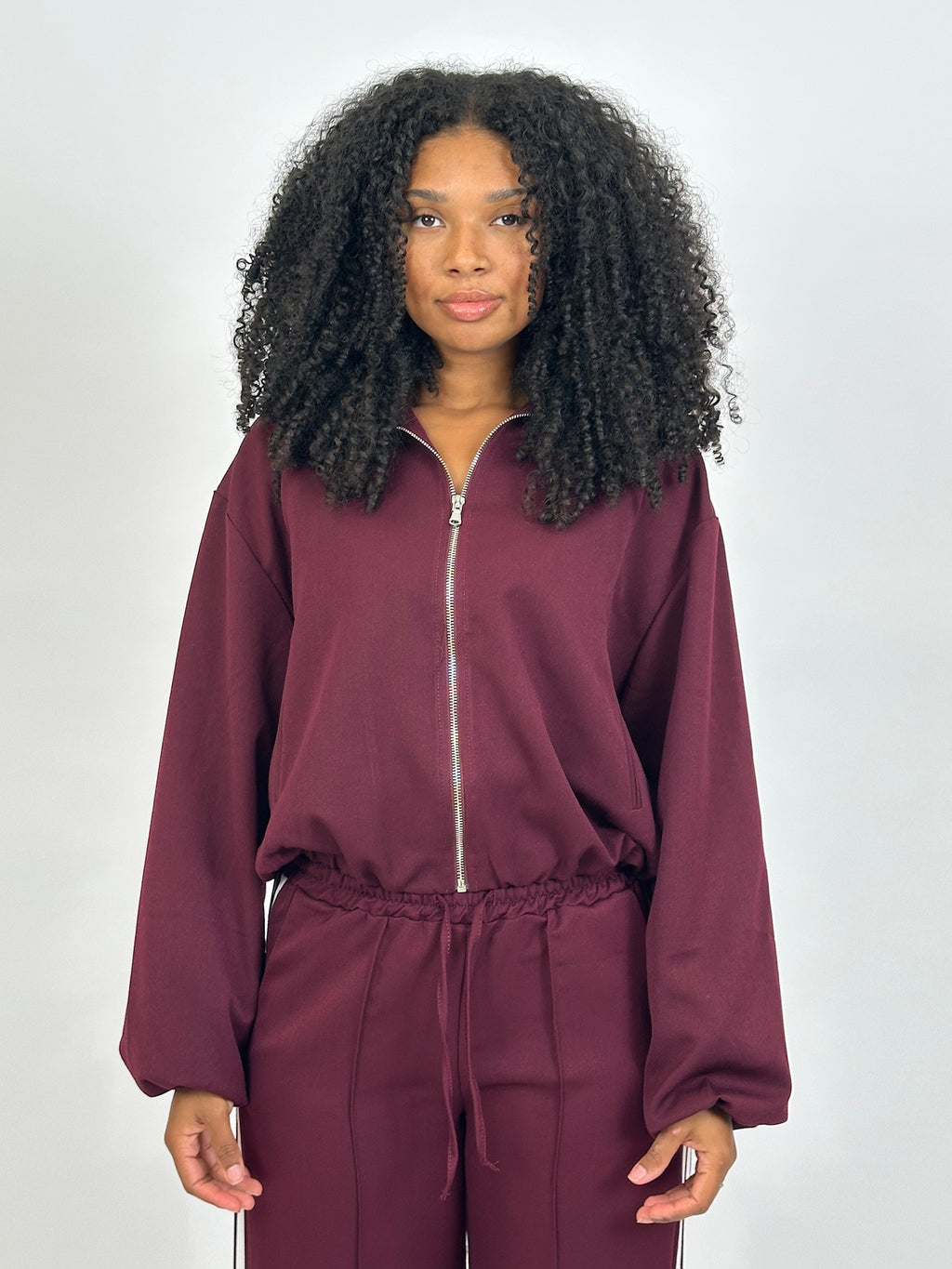 SUIT BOMBER BORDEAUX