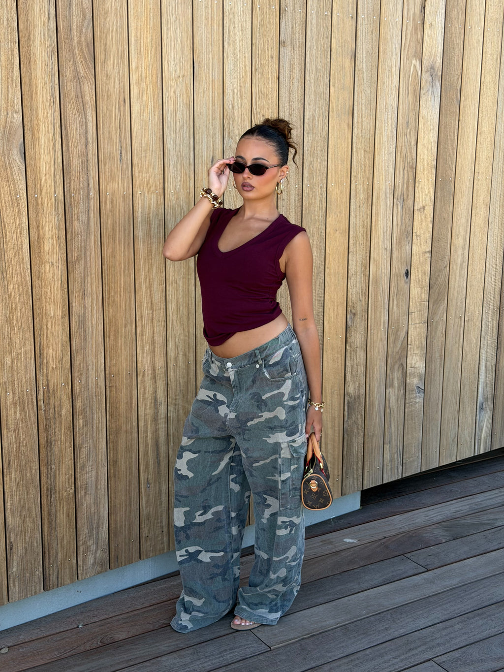 V TANK BORDEAUX