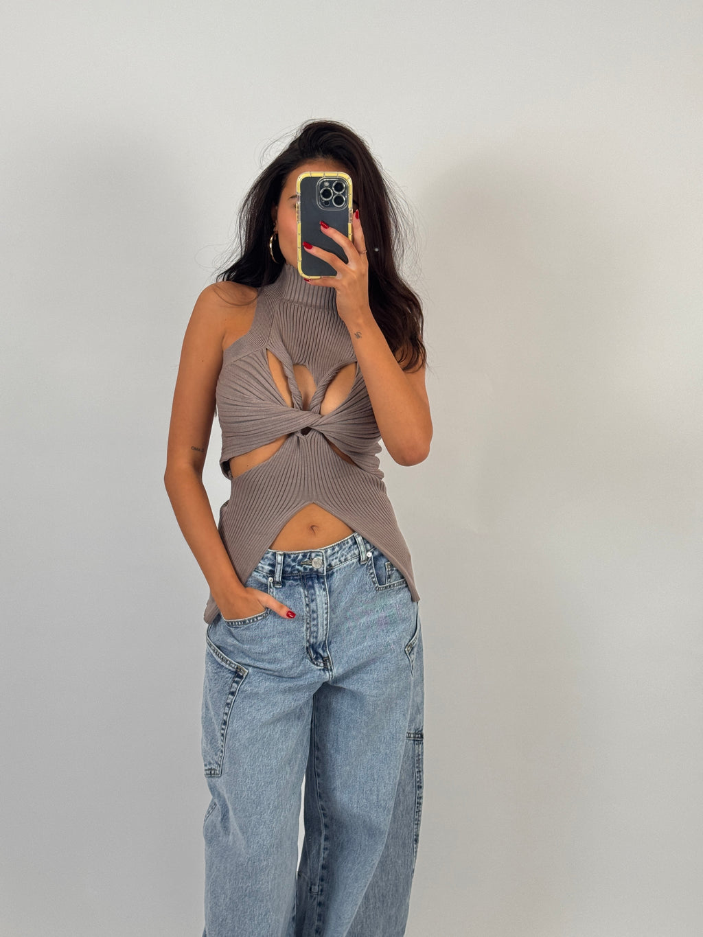 TAUPE HIGH NECK TOP SIZE M