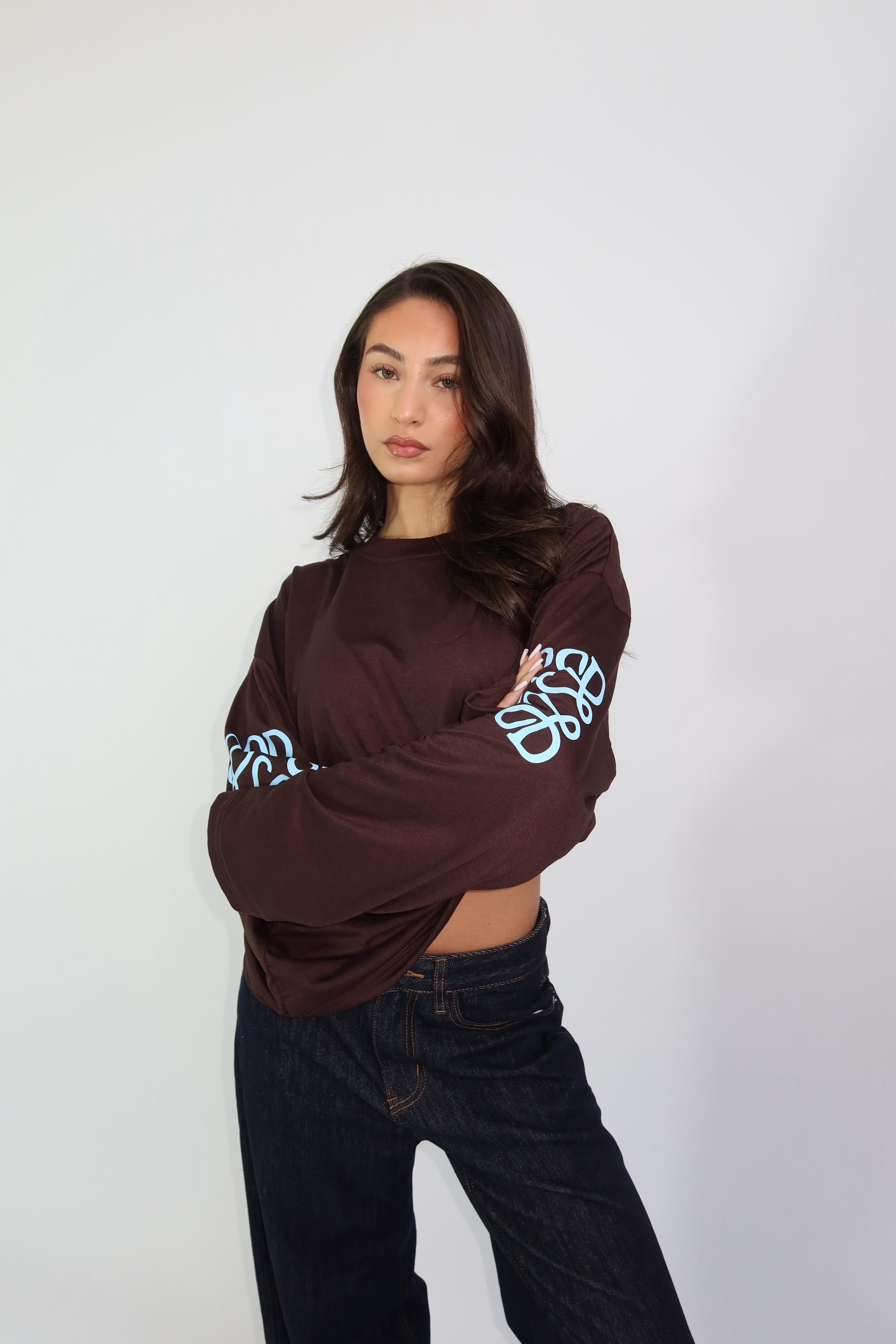 MONOGRAM LONGSLEEVE CHOCO/BLUE