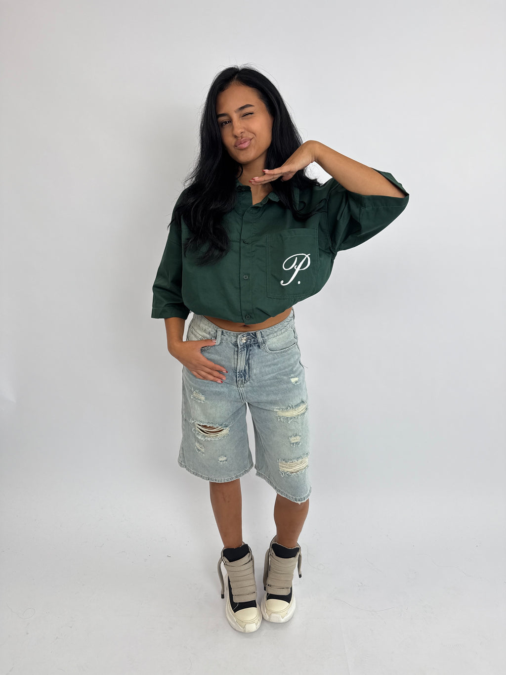 RIPPED DISTRESSED JORT