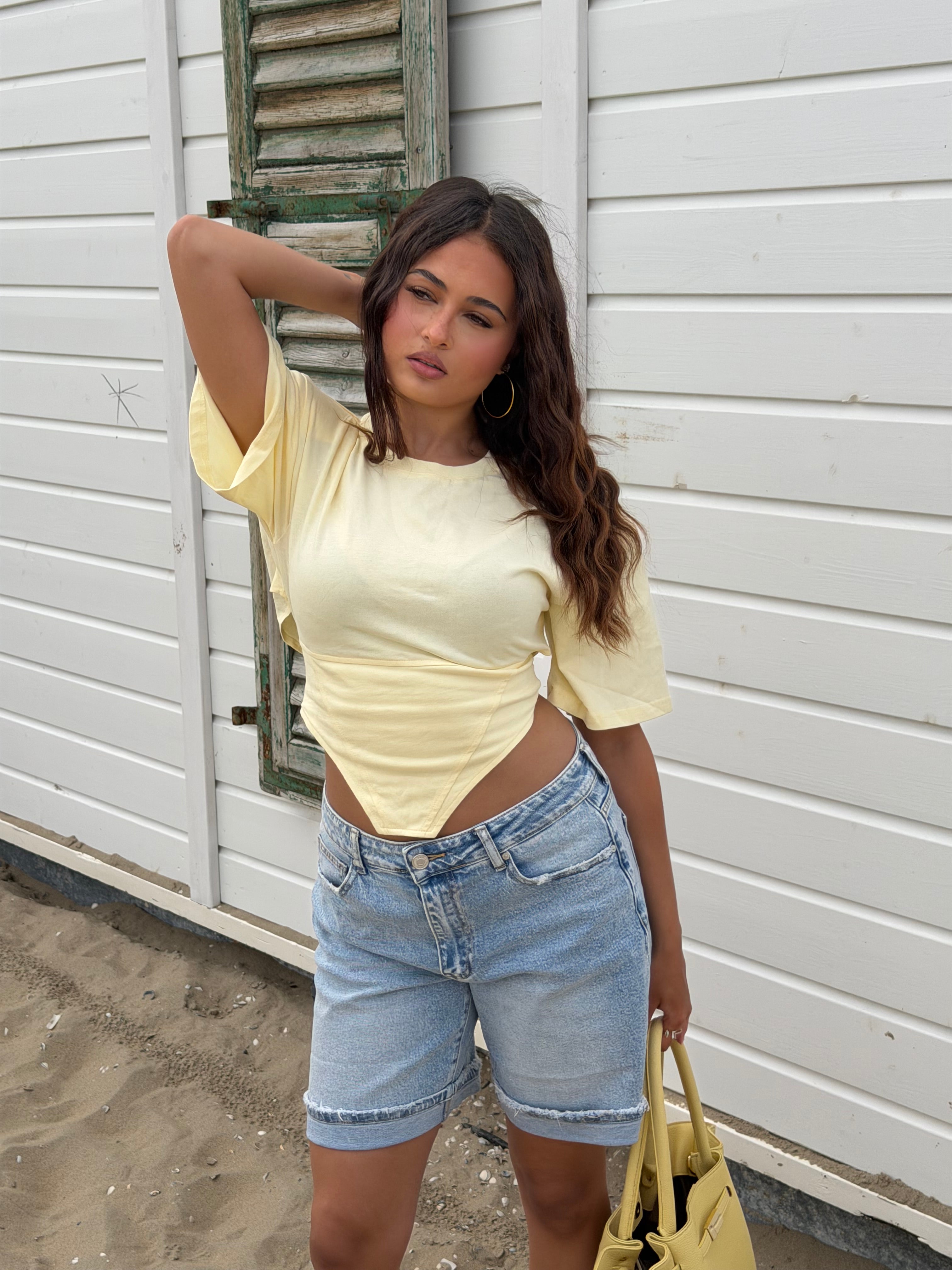 FOLDED DENIM SHORT