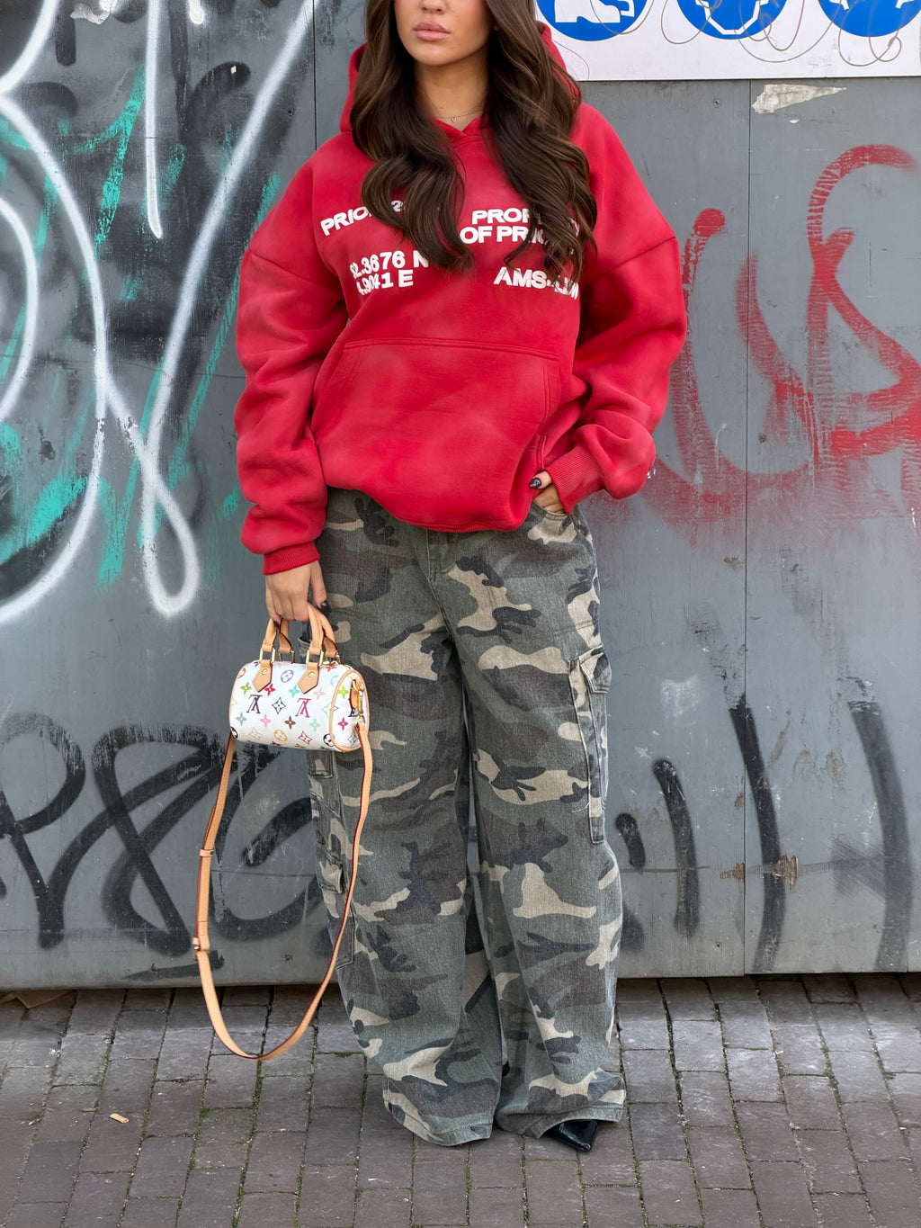 PRIORITY GEWASKEN HOODIE Rood