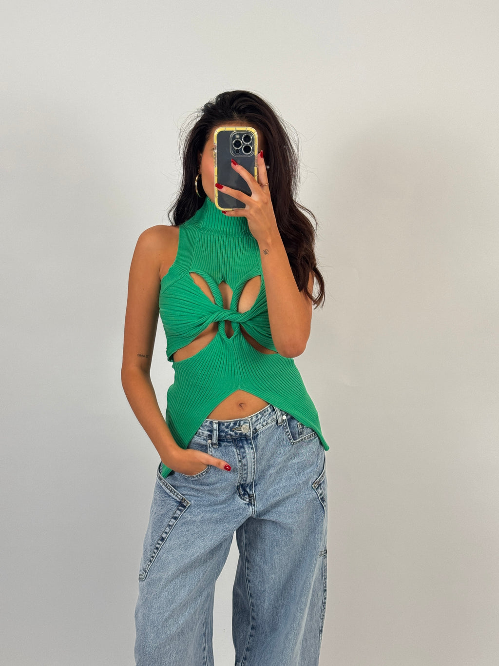 GREEN HIGH NECK TOP SIZE M