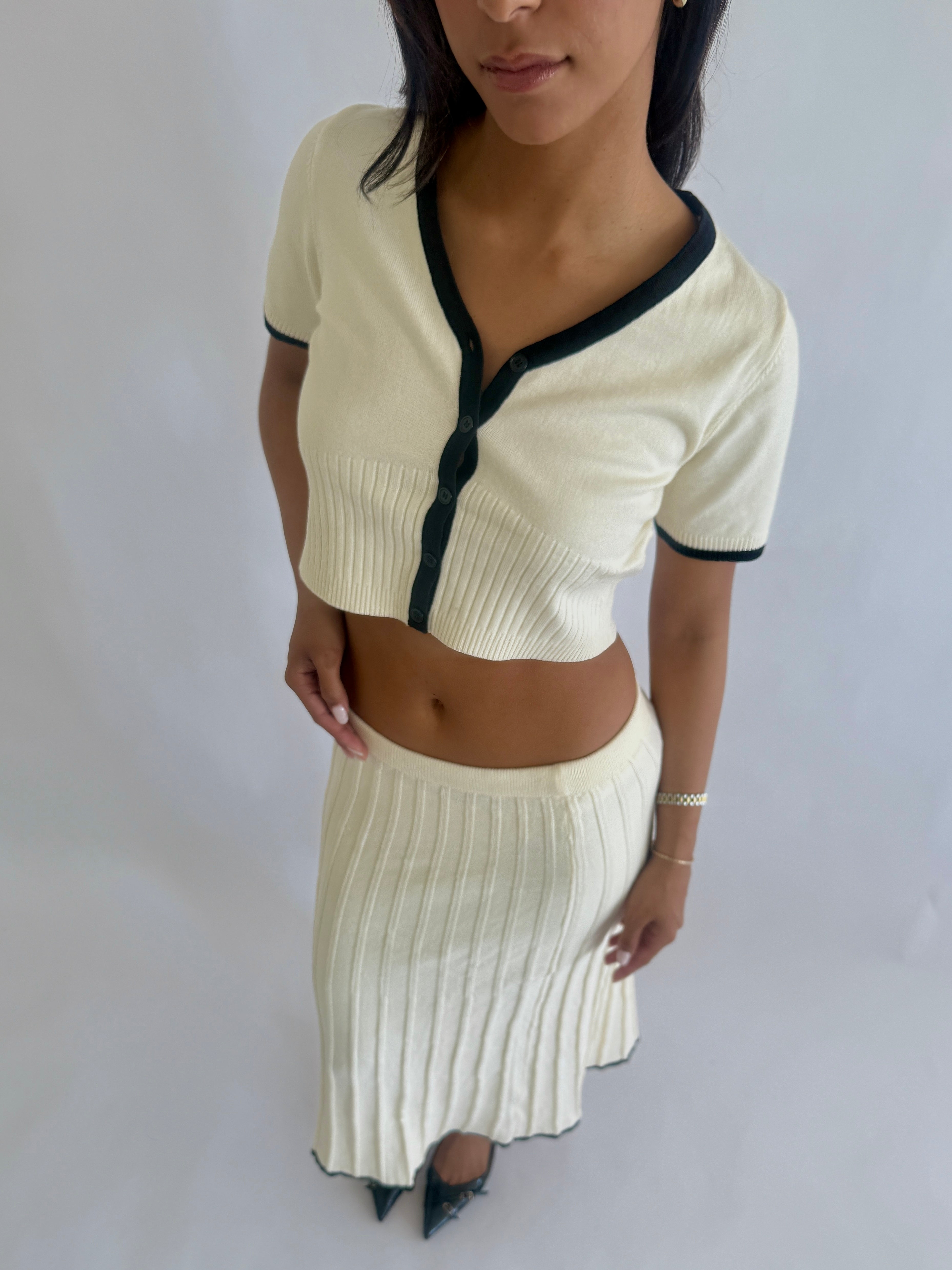 PARISIAN TWO PIECE CREAM/BLACK