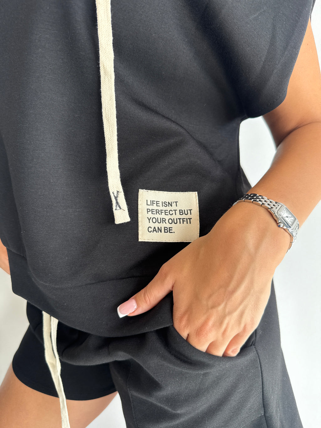 HOODED CREAM TIE COMFY SET BLACK