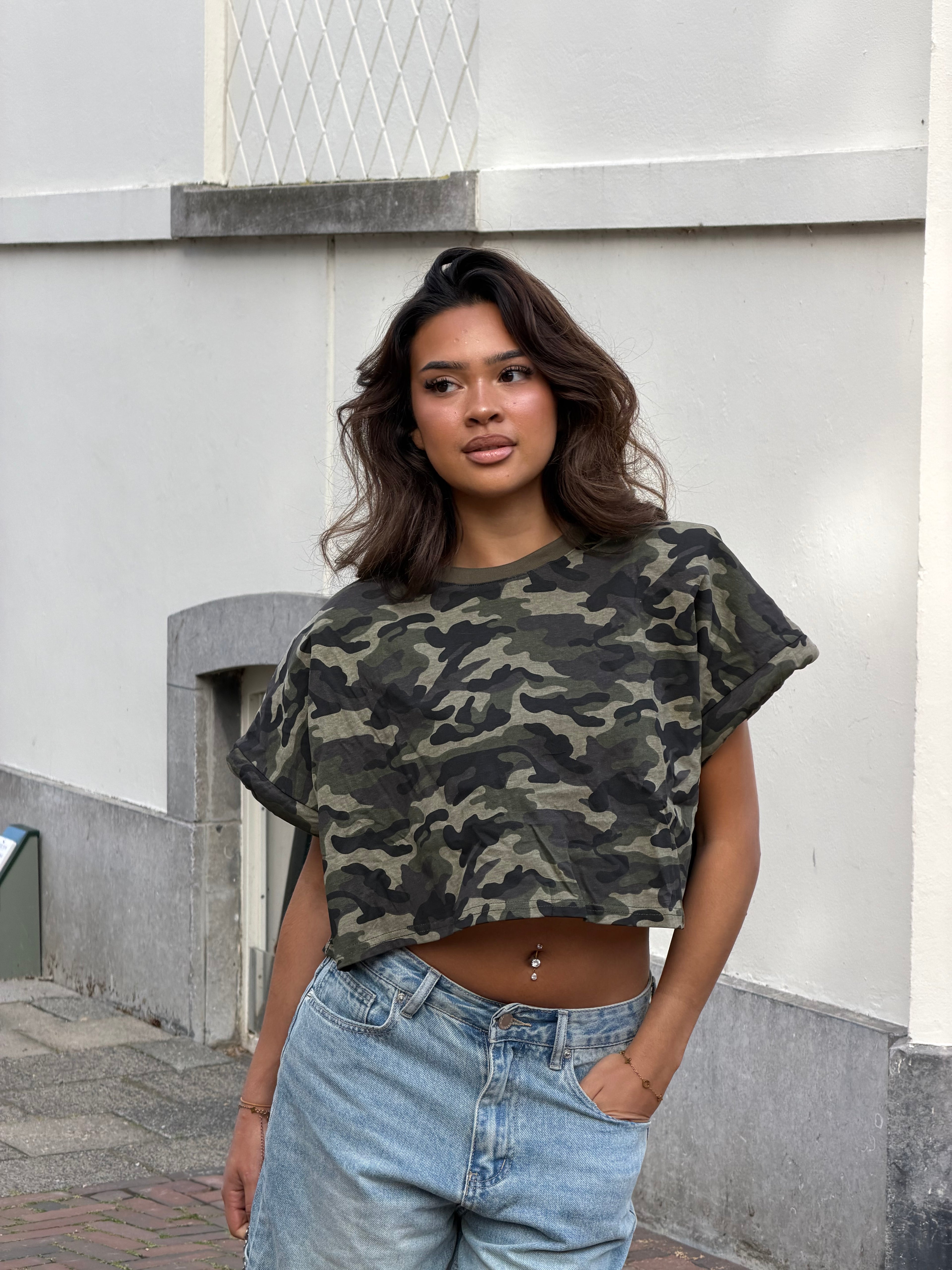 ANNA ARMY TEE CROPPED