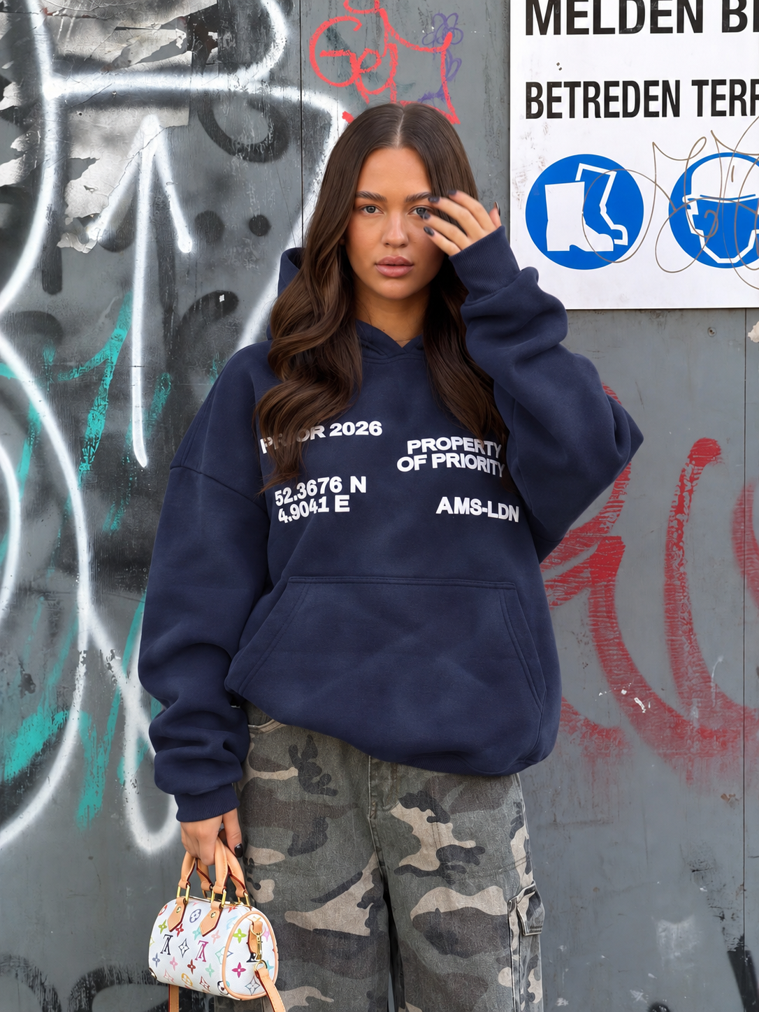 PRIORITY WASHED HOODIE NAVY PRE ORDER