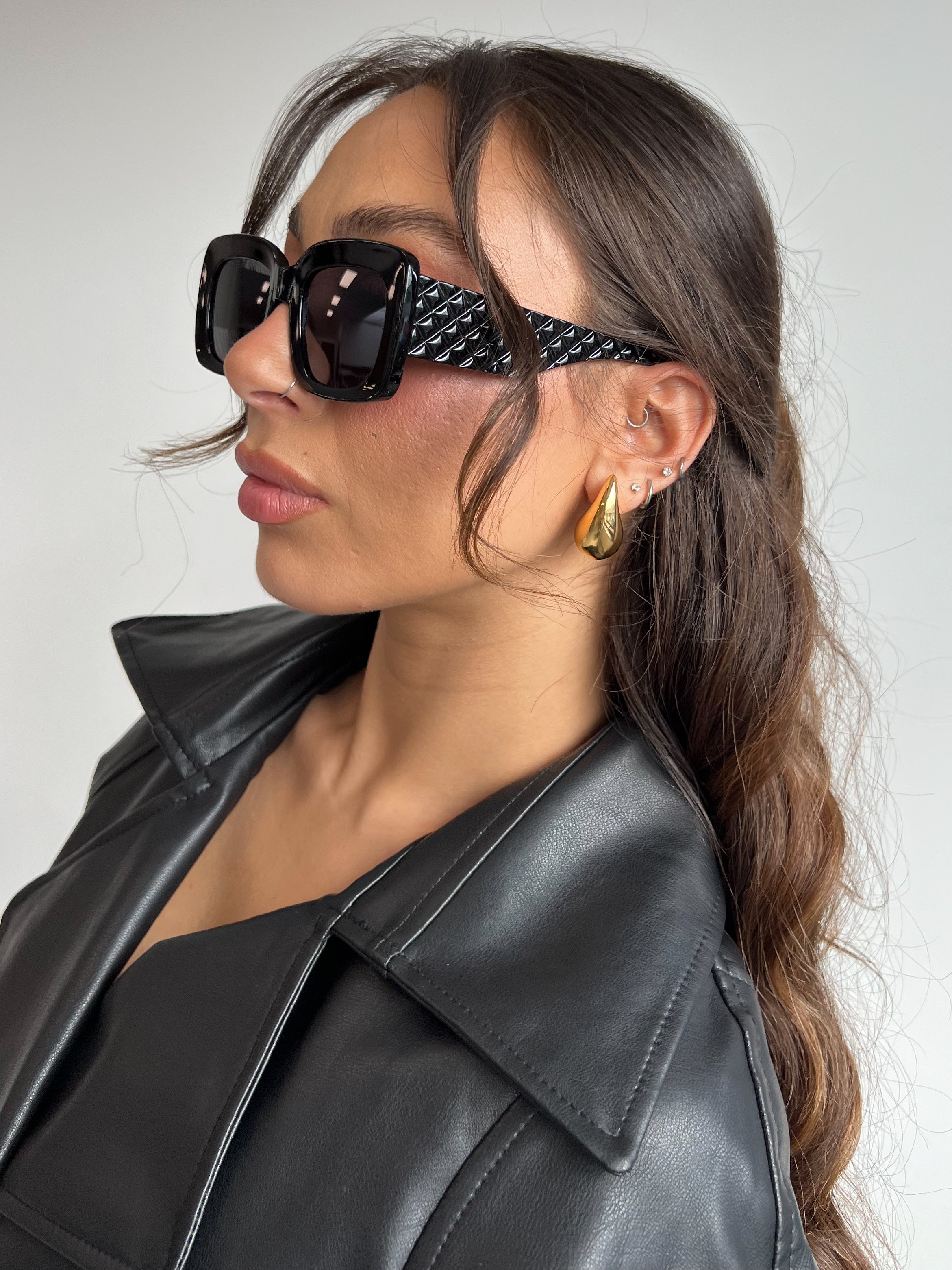 NEW DIVA SUNNIES BLACK