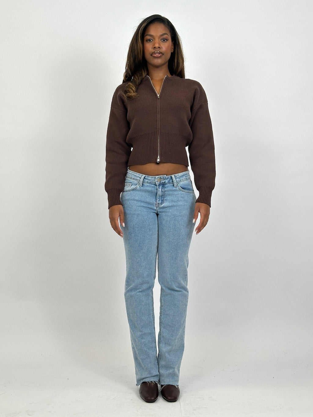 LOW WAIST STRETCH STRAIGHT LEG