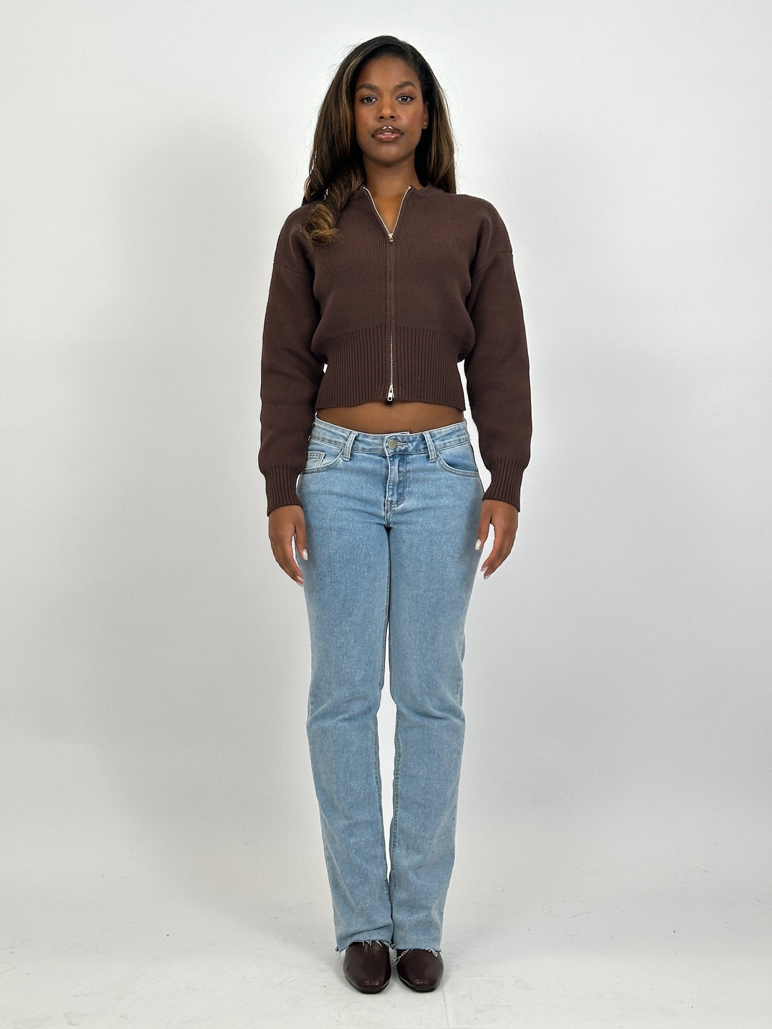 LOW WAIST STRETCH STRAIGHT LEG