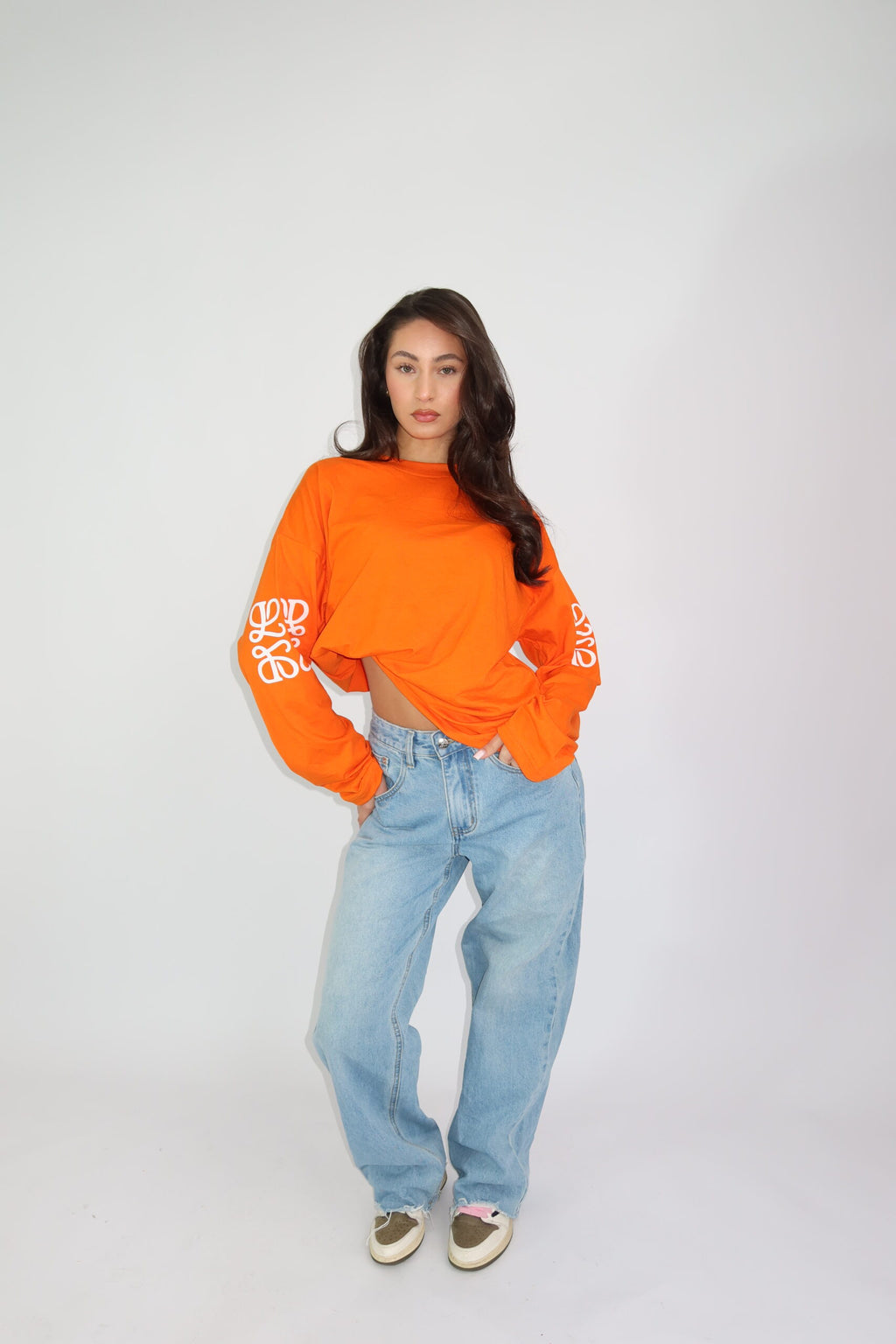 MONOGRAM LONGSLEEVE ORANGE WK