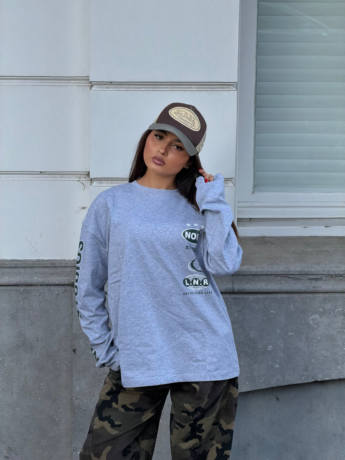 NOIR LONGSLEEVE GREY