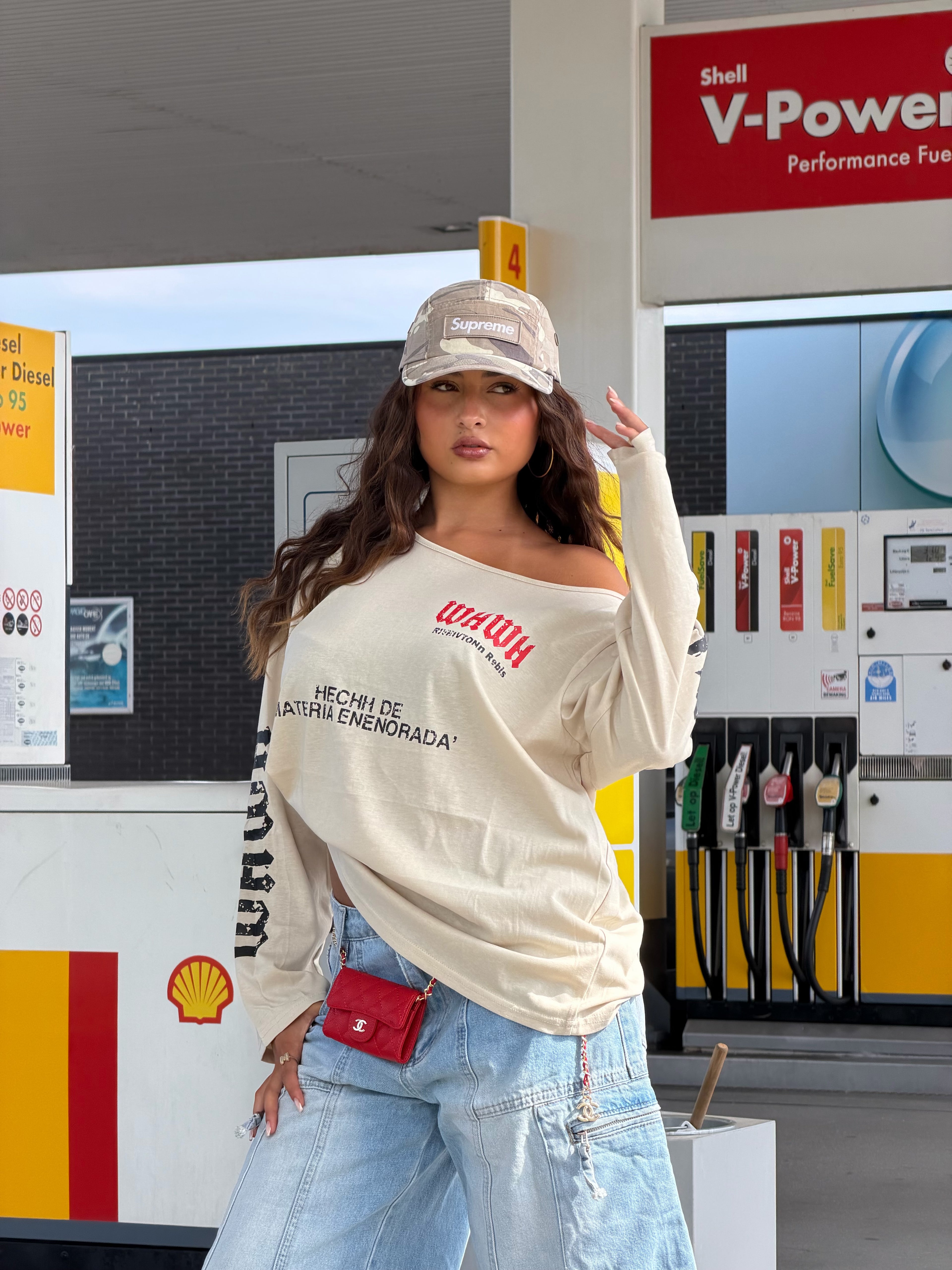 BEIGE OFFSHOULDER LONGSLEEVE
