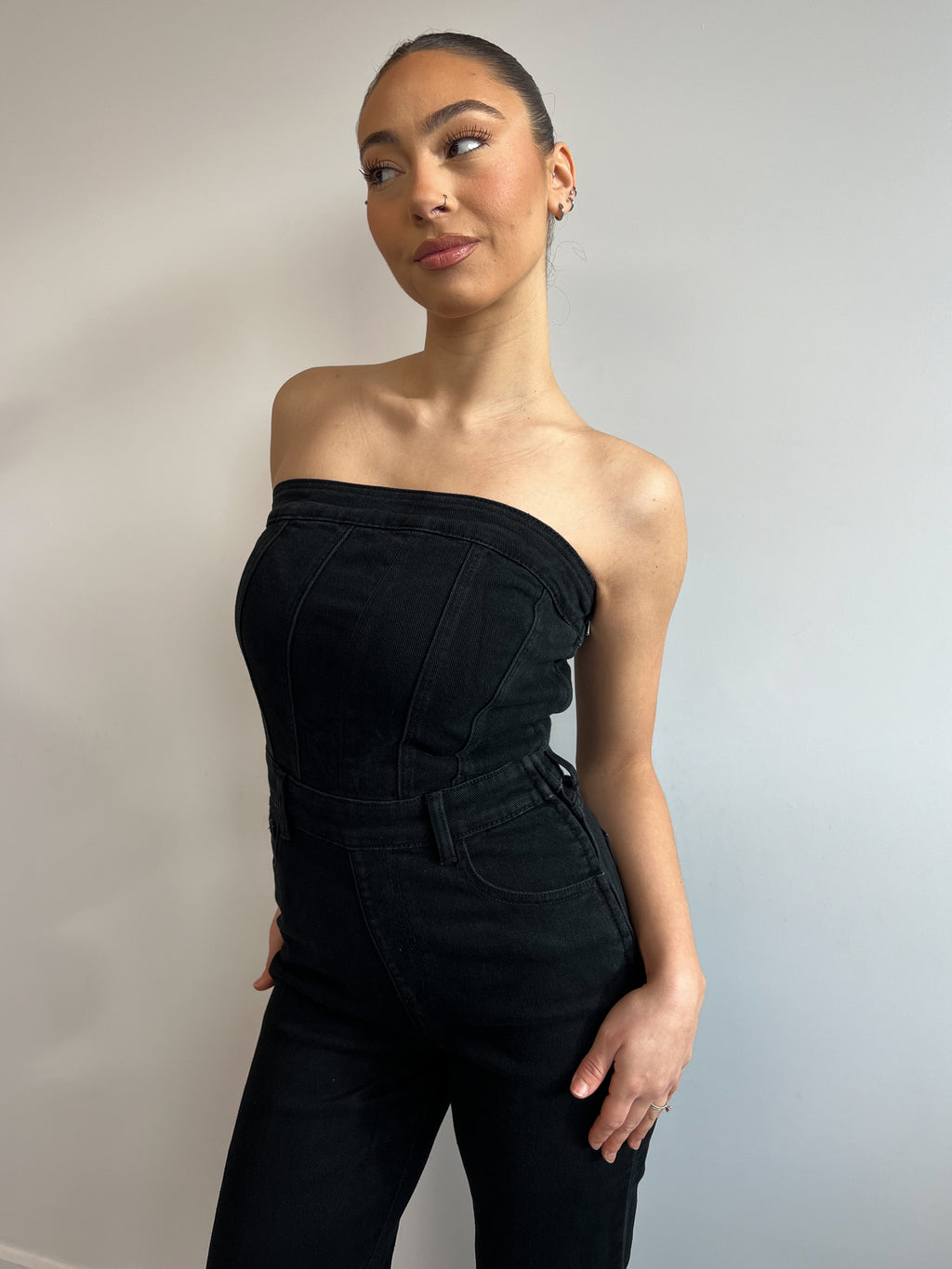 STRAPLESS STRETCH DENIM JUMPSUIT BLACK