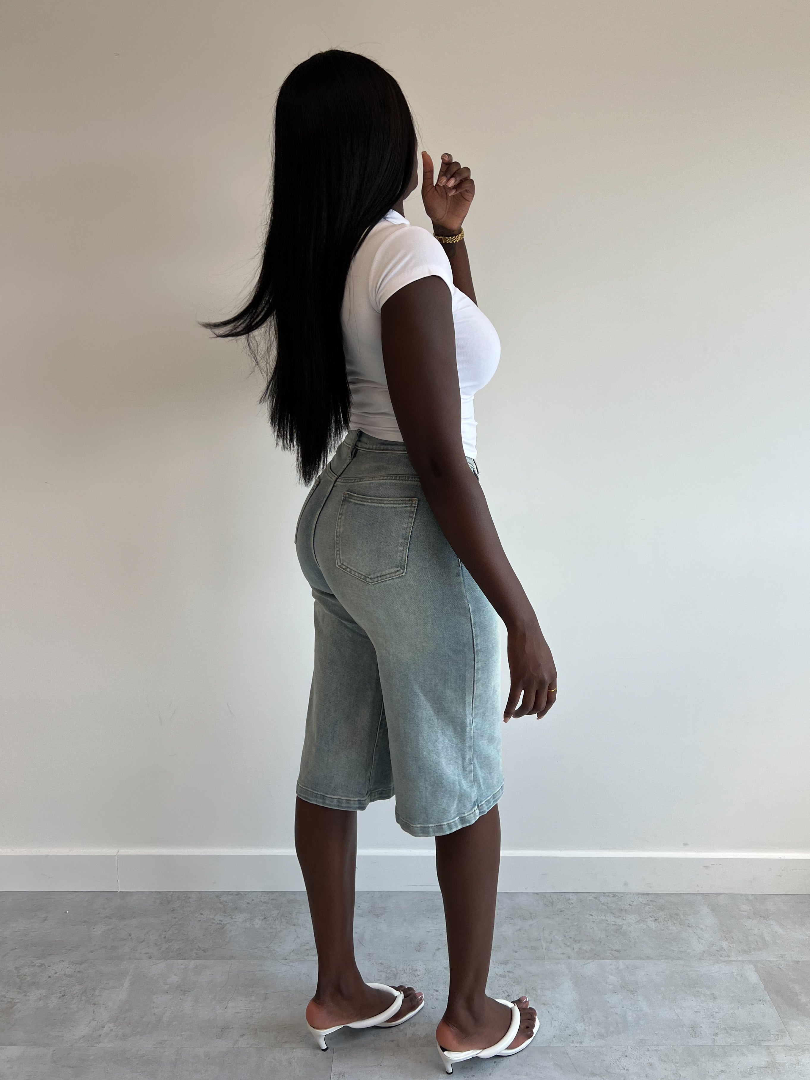 SUPER STRETCH FITTED JORT