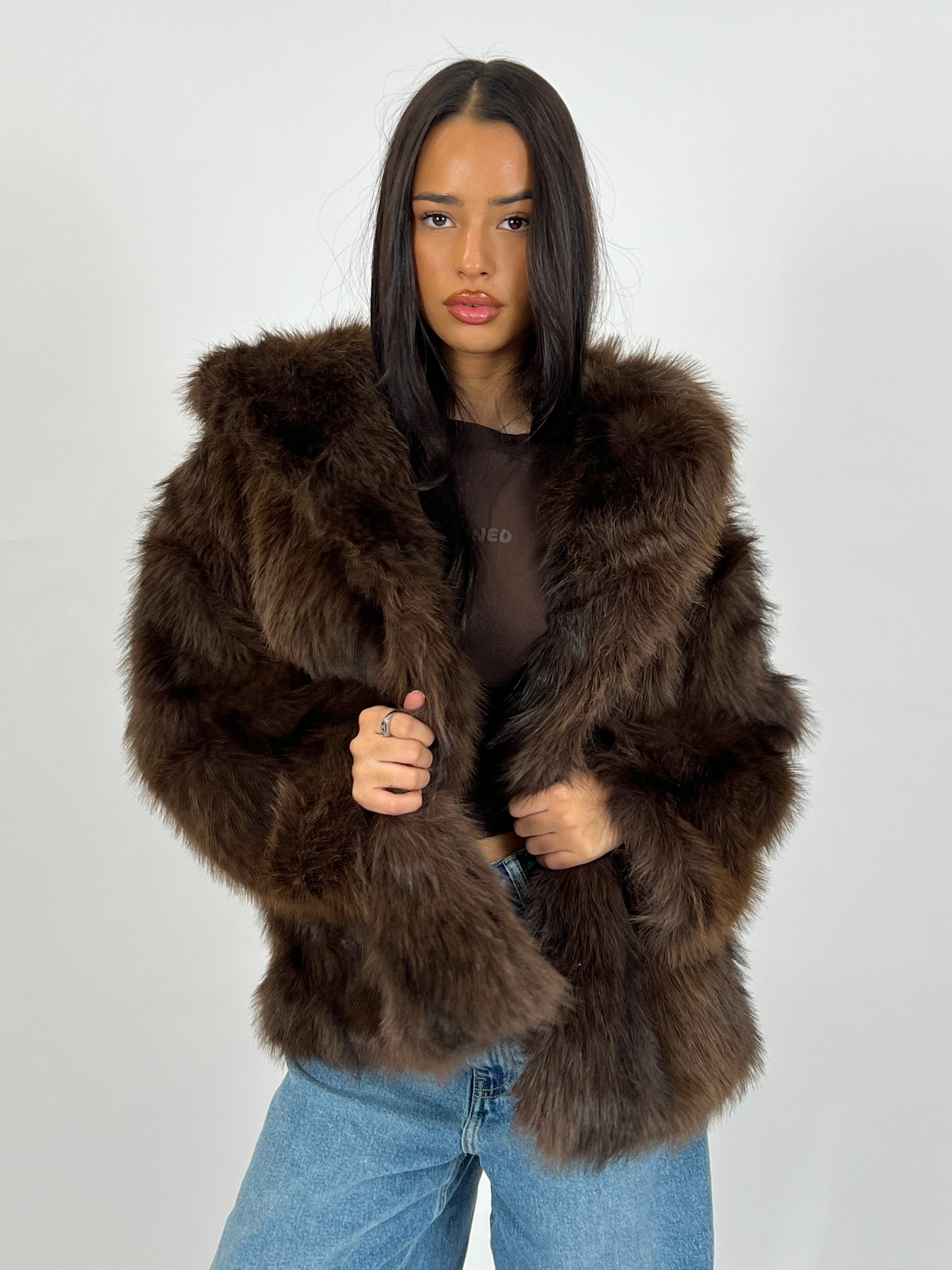 BIG COLLAR FAUX FUR COAT DARK BROWN
