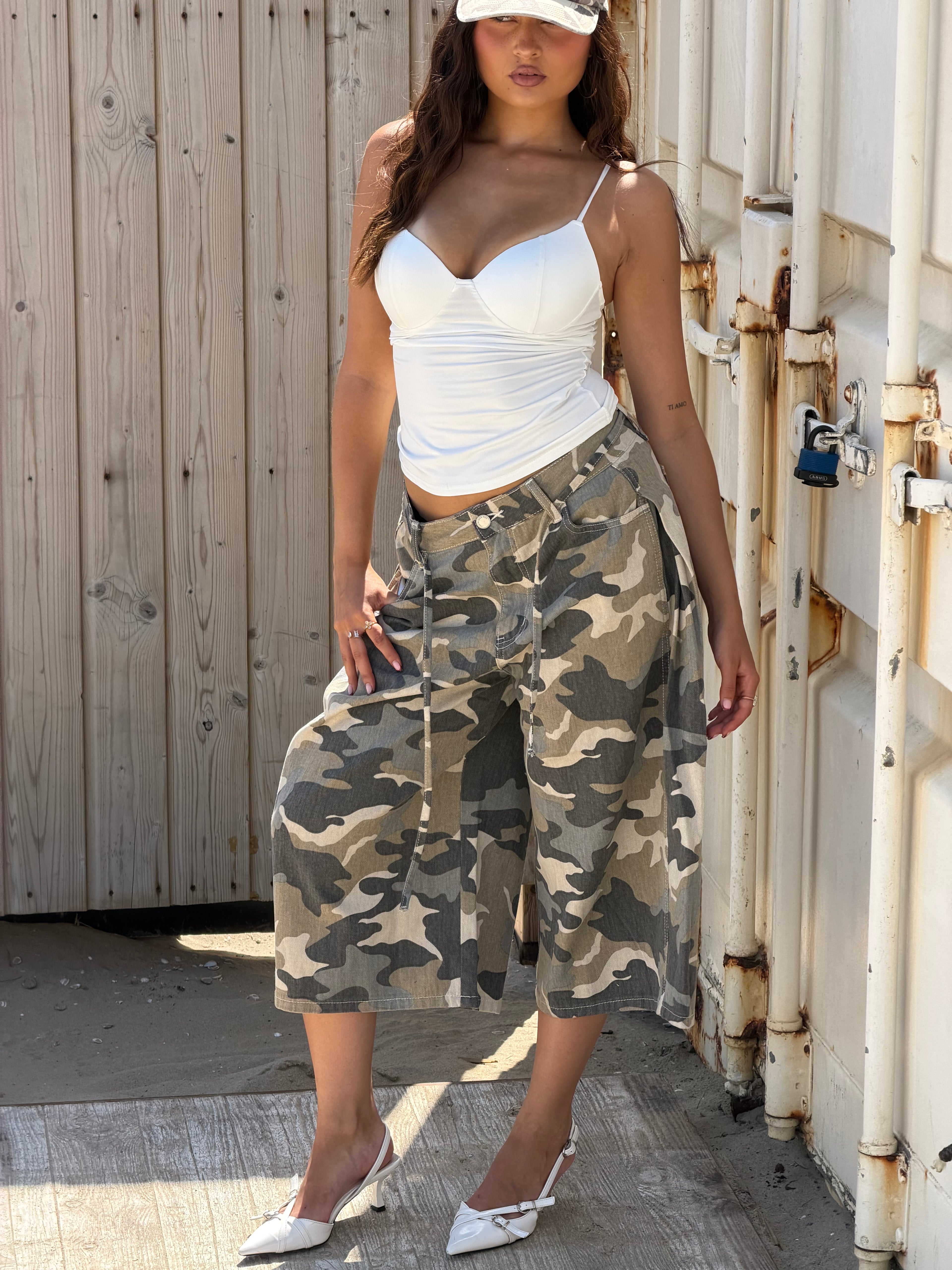 BOOTY JORT CAMO