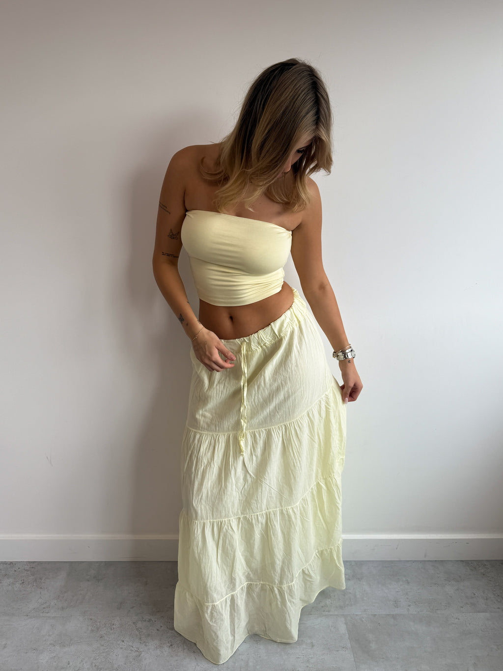 MAXI RUFFLE SKIRT BUTTER YELLOW