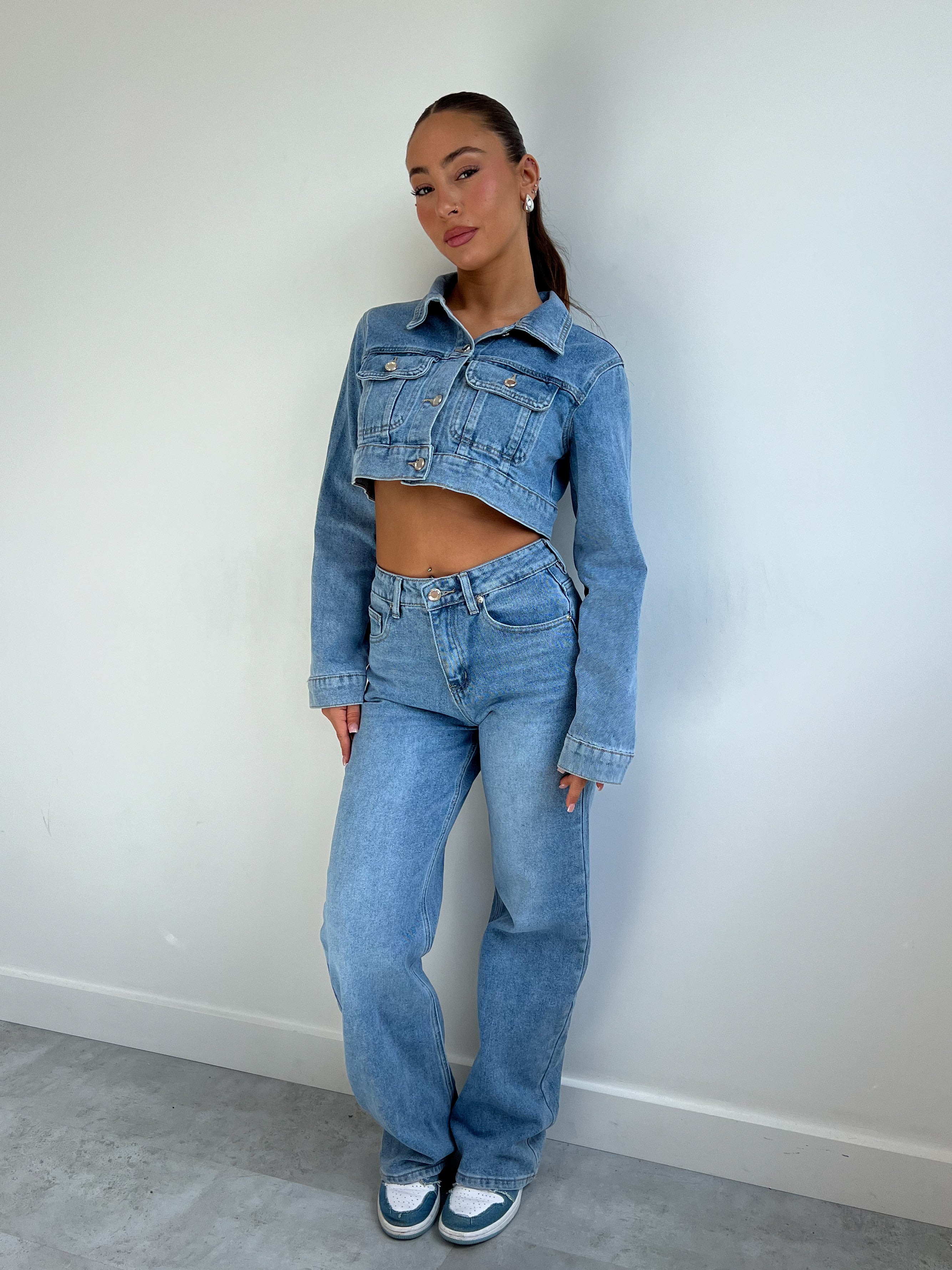 A2068 STRETCH STRAIGHT LEG