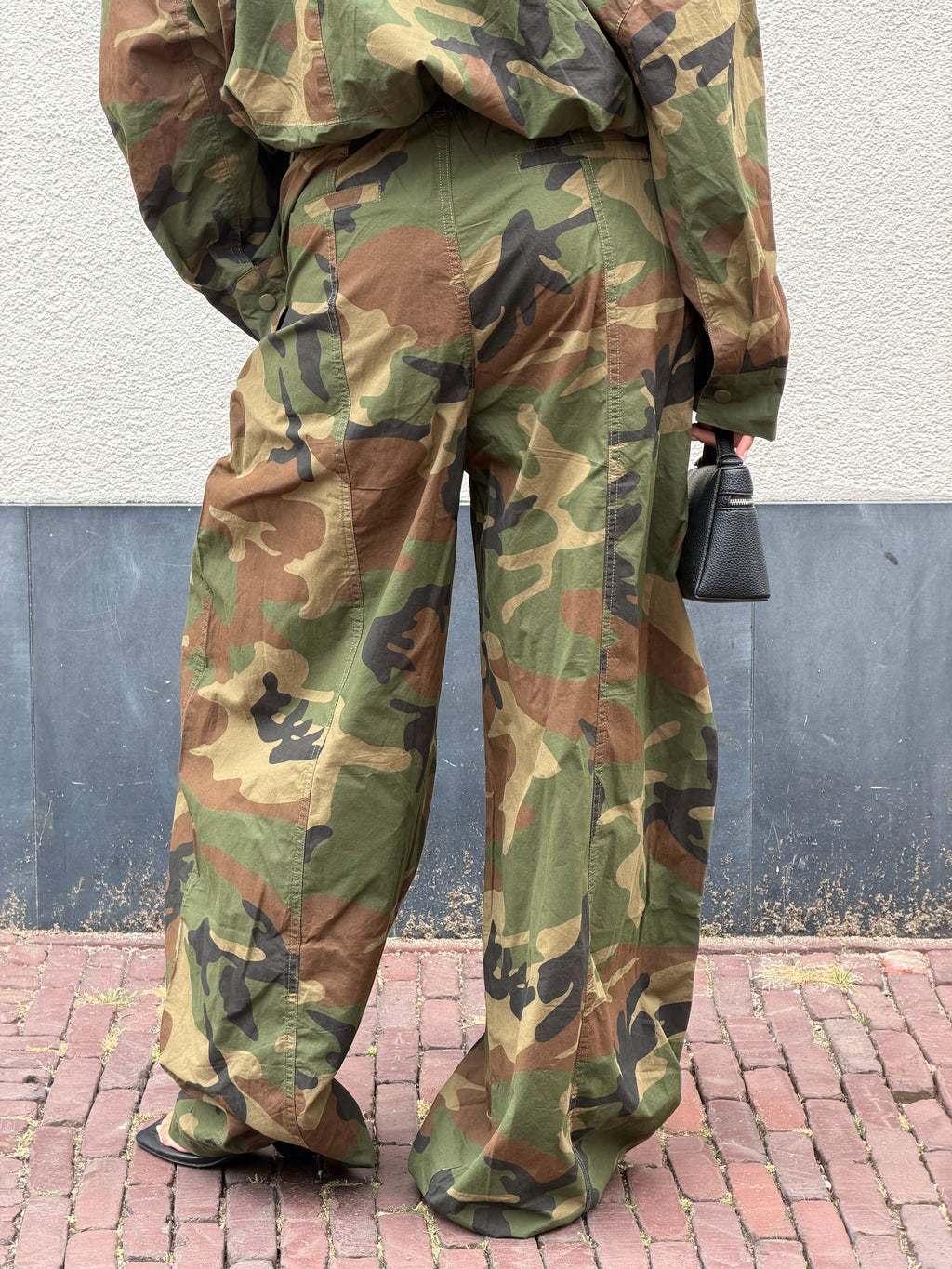 CAMO WINDBREAKER PANTS
