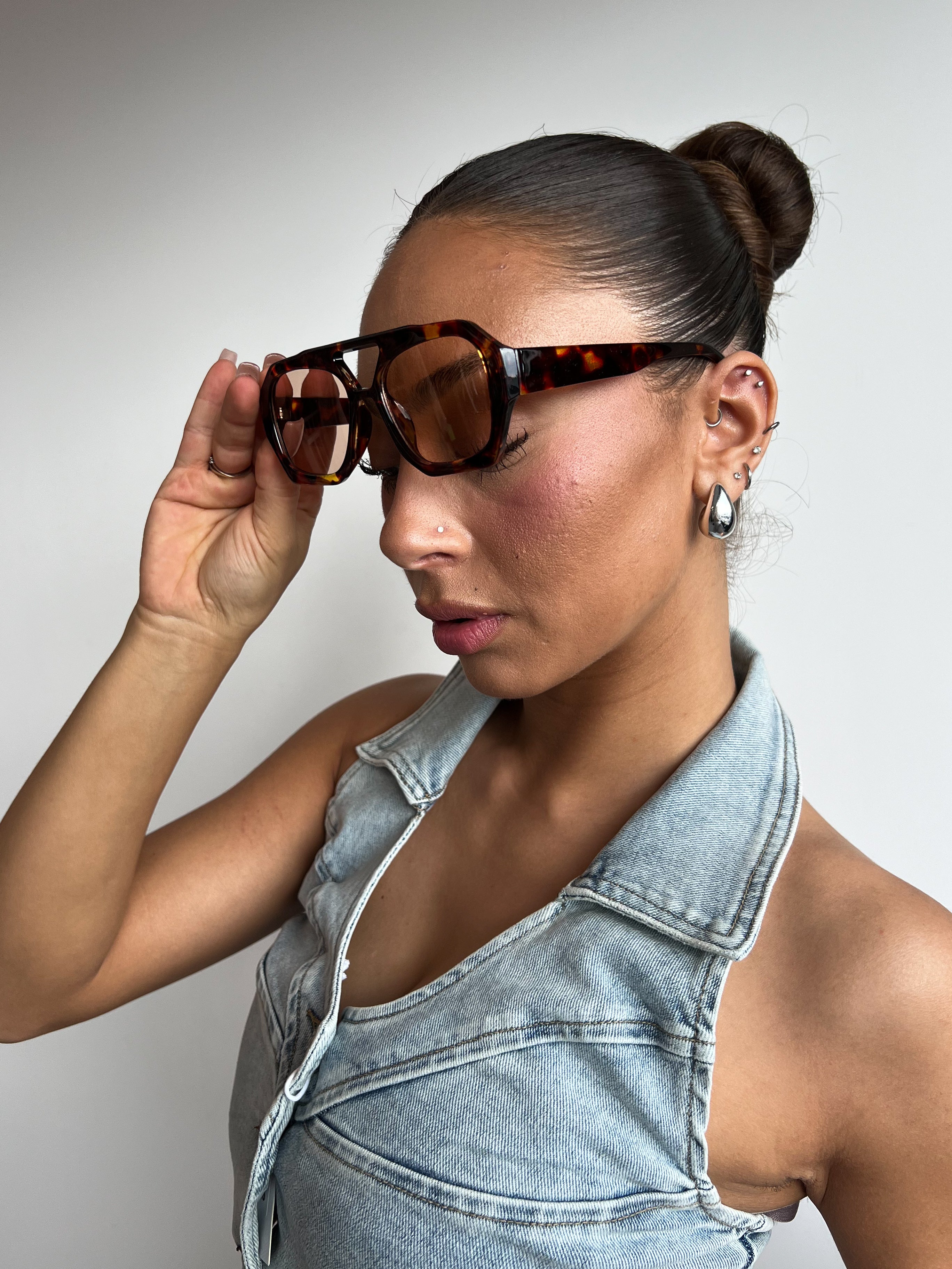 JADE SUNNIES ALL BROWN